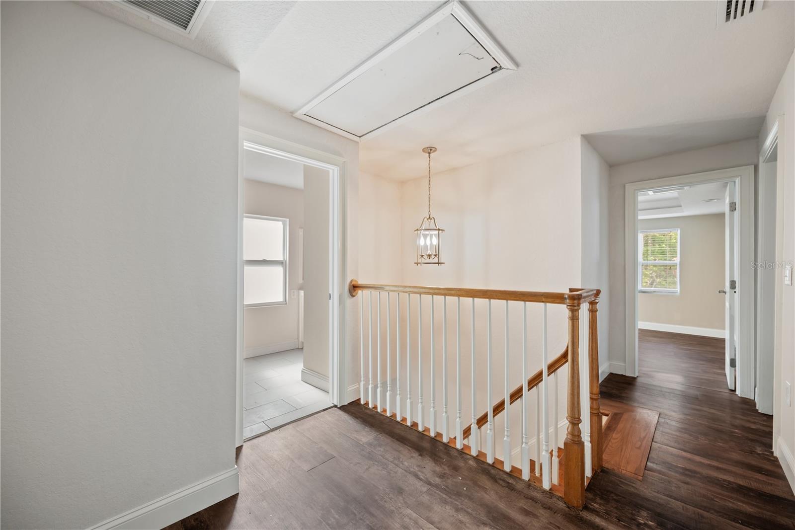 SUTHERLAND TOWN OF - Residential Lease