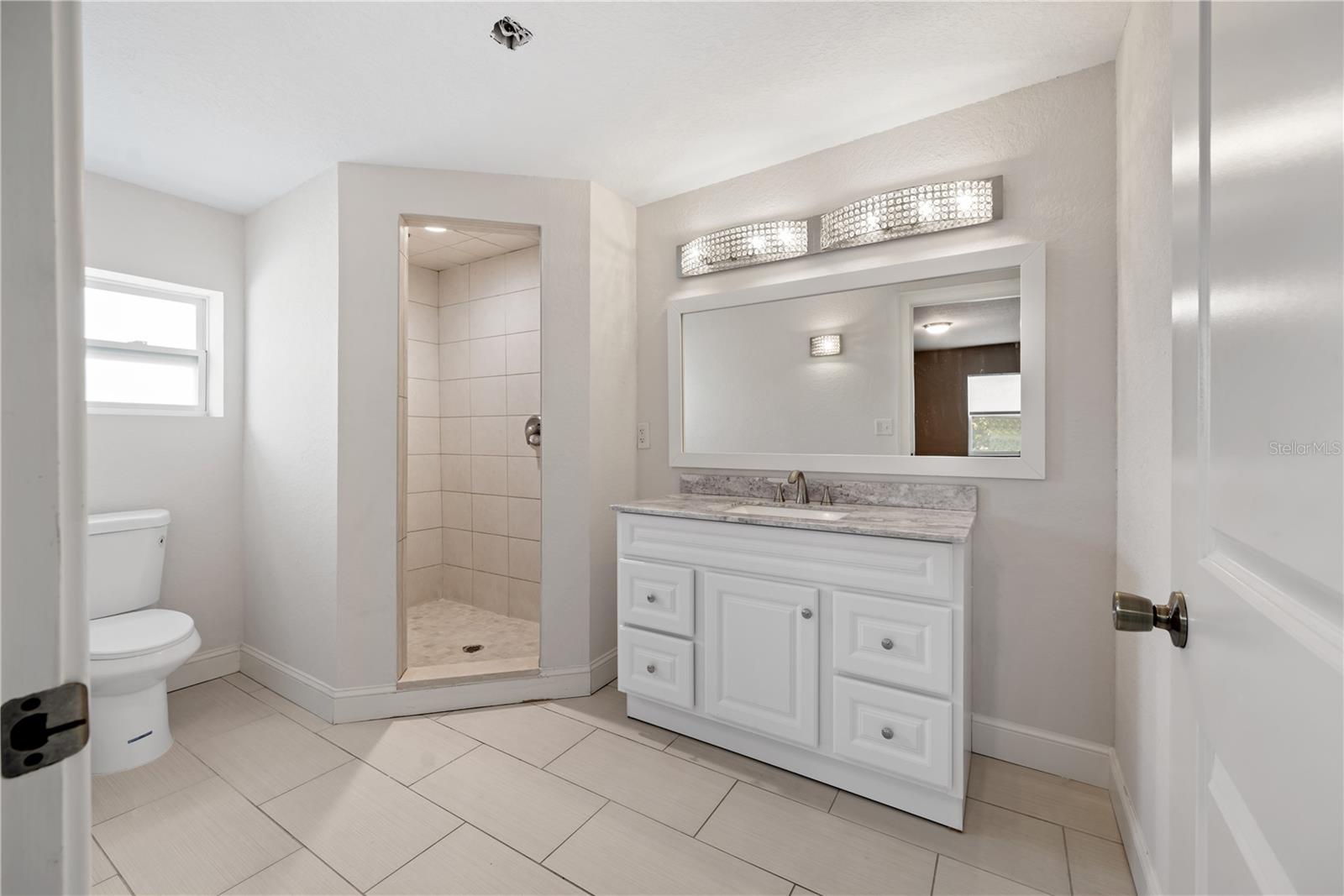 SUTHERLAND TOWN OF - Residential Lease