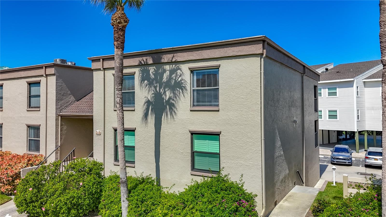 SEA CLUB OF INDIAN SHORES CONDO - Residential