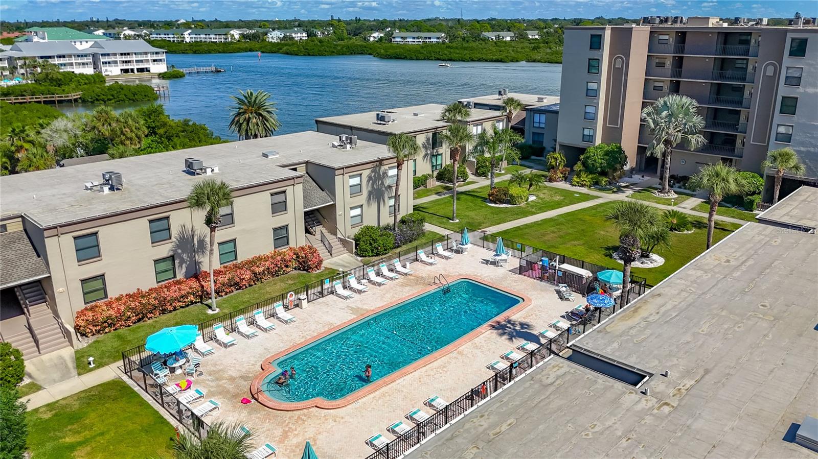 SEA CLUB OF INDIAN SHORES CONDO - Residential