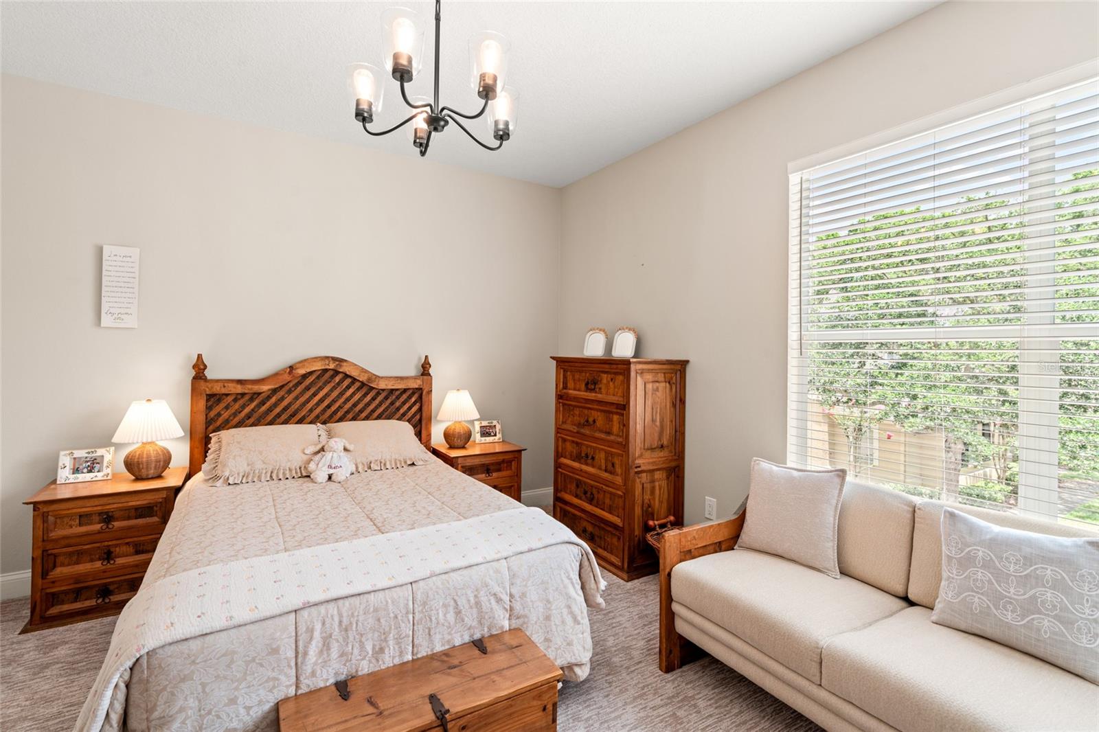 LAKESIDE TWNHMS - Residential