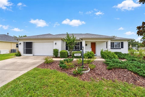 Photo of 9681 SW 97th Place, Ocala, FL 34481 (MLS # OM734895)