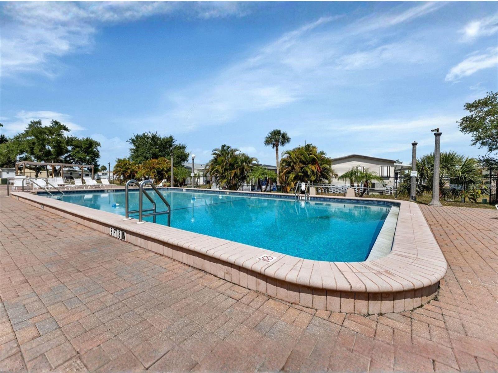 HOLIDAY PARK - Residential