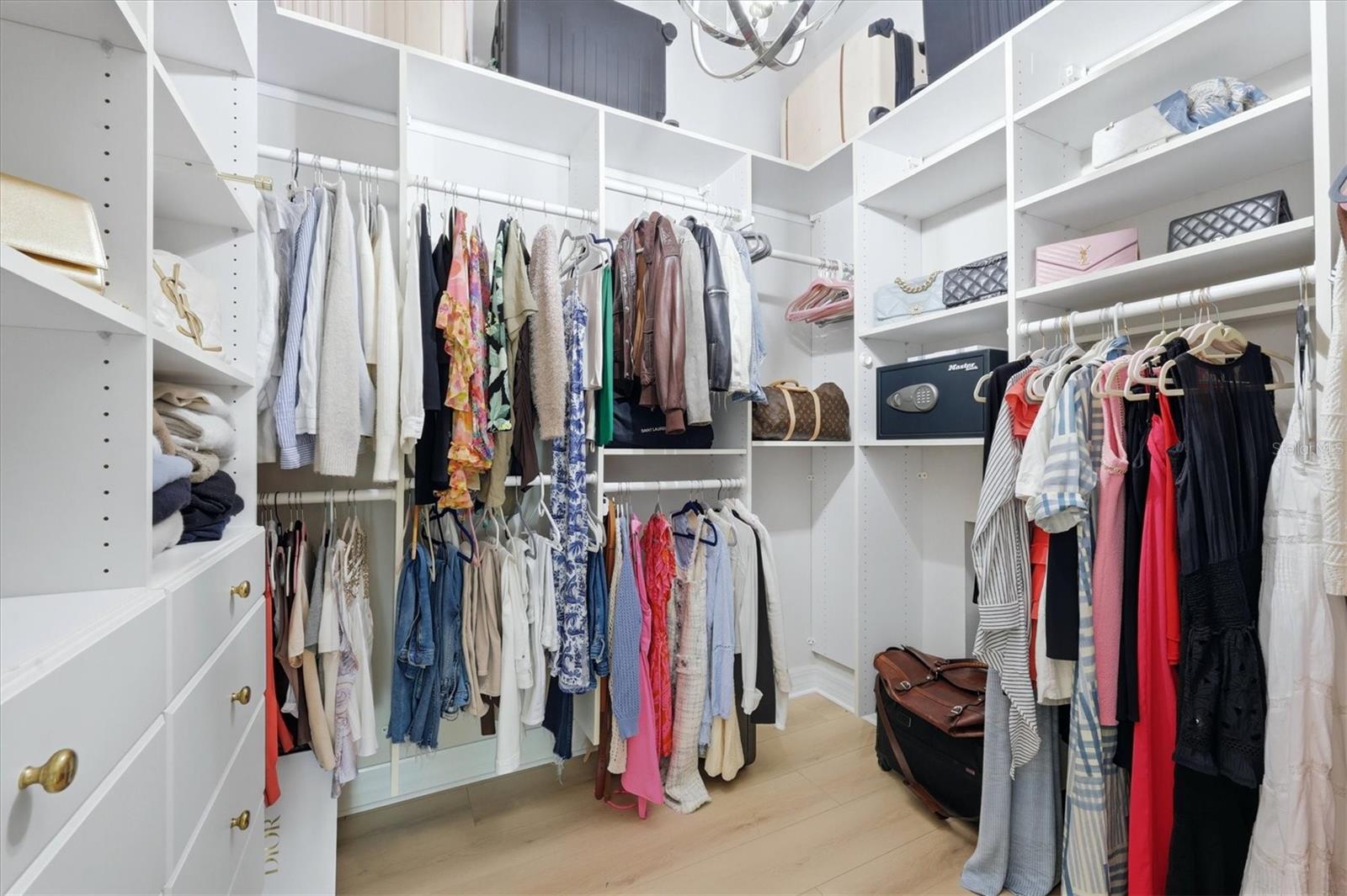 BOCA ROYALE - Residential