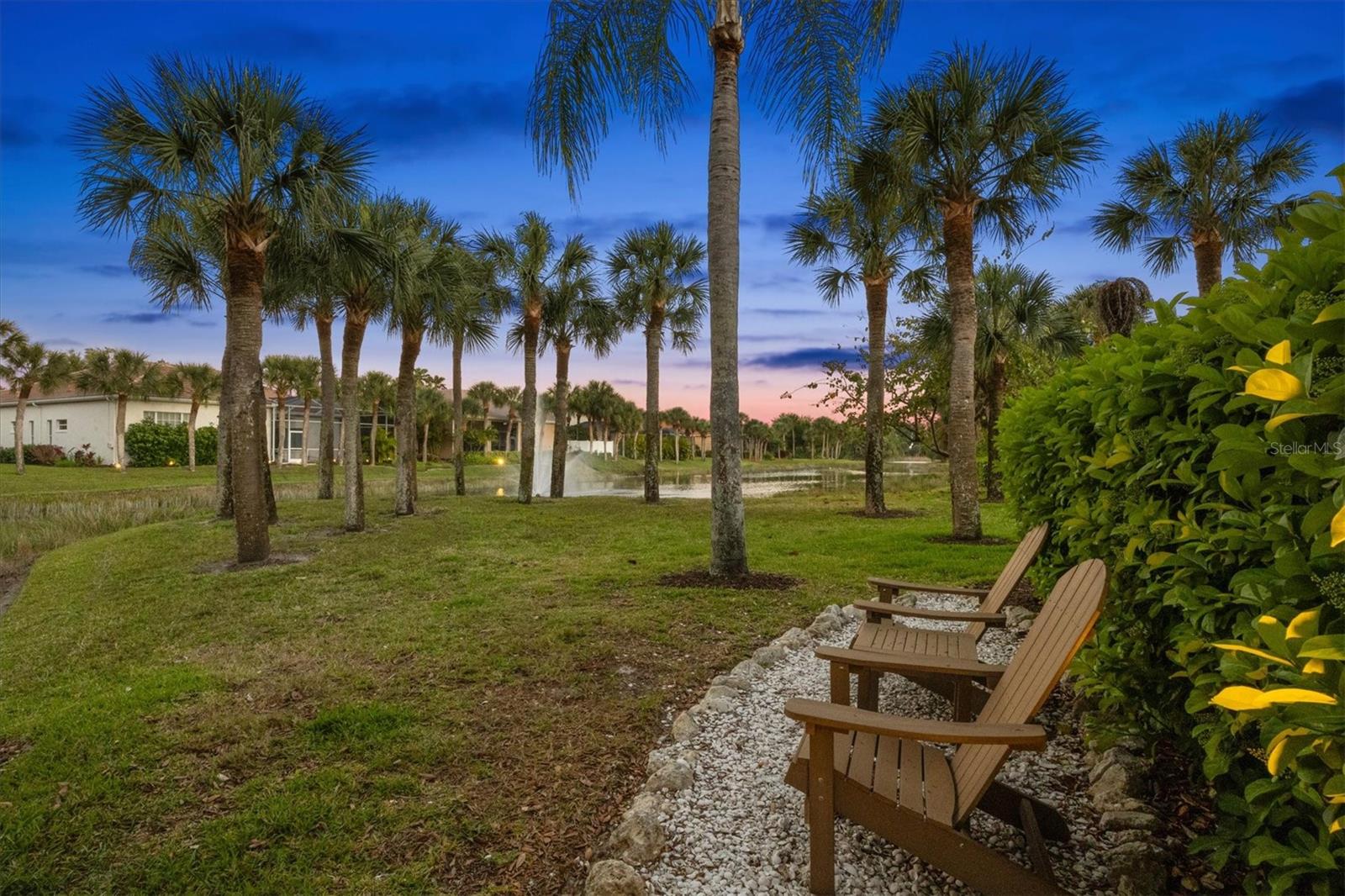 19 N CAYMAN ISLES BOULEVARD