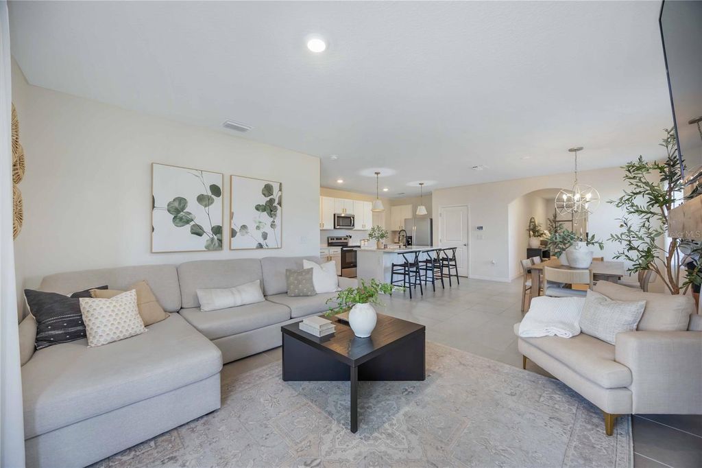 Photo of 5800 Elegant Orchid Way, Sarasota, FL 34232 (MLS # A4648561)