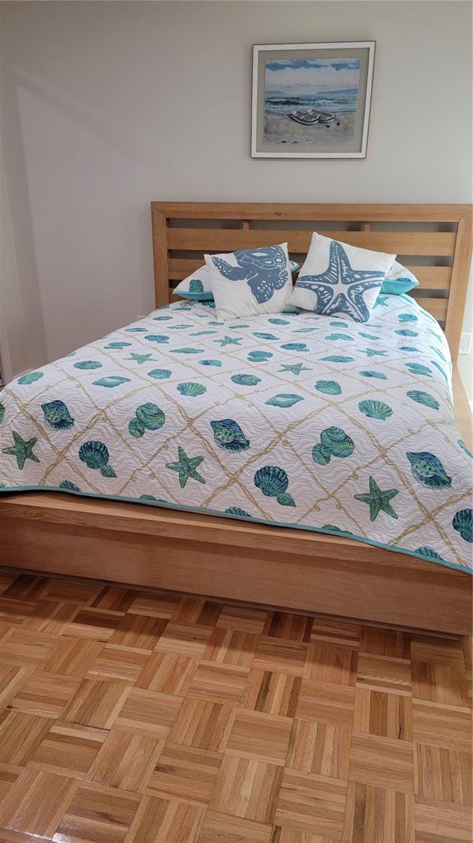 HARBOUR OAKS 2 - Residential Lease