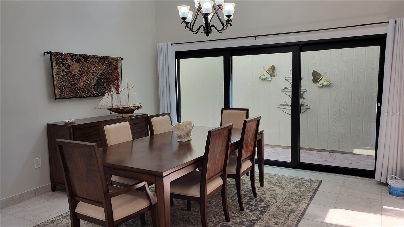 HARBOUR OAKS 2 - Residential Lease