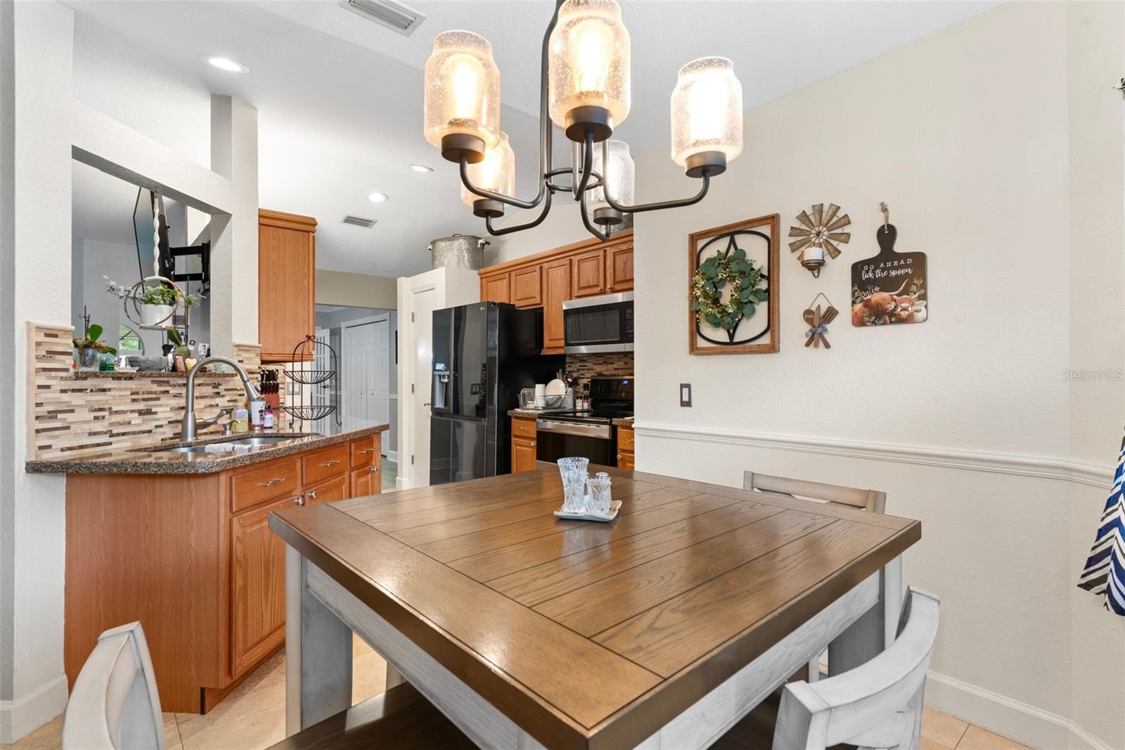 DEER BROOKE - Residential