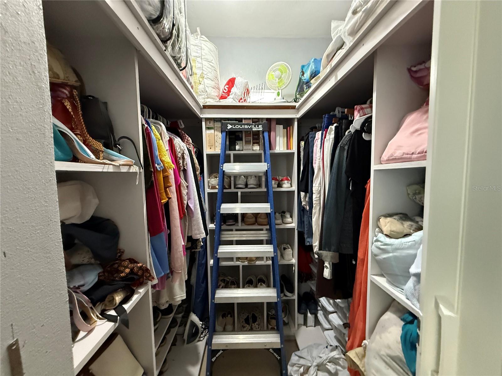 LLANOS COSTA - Residential