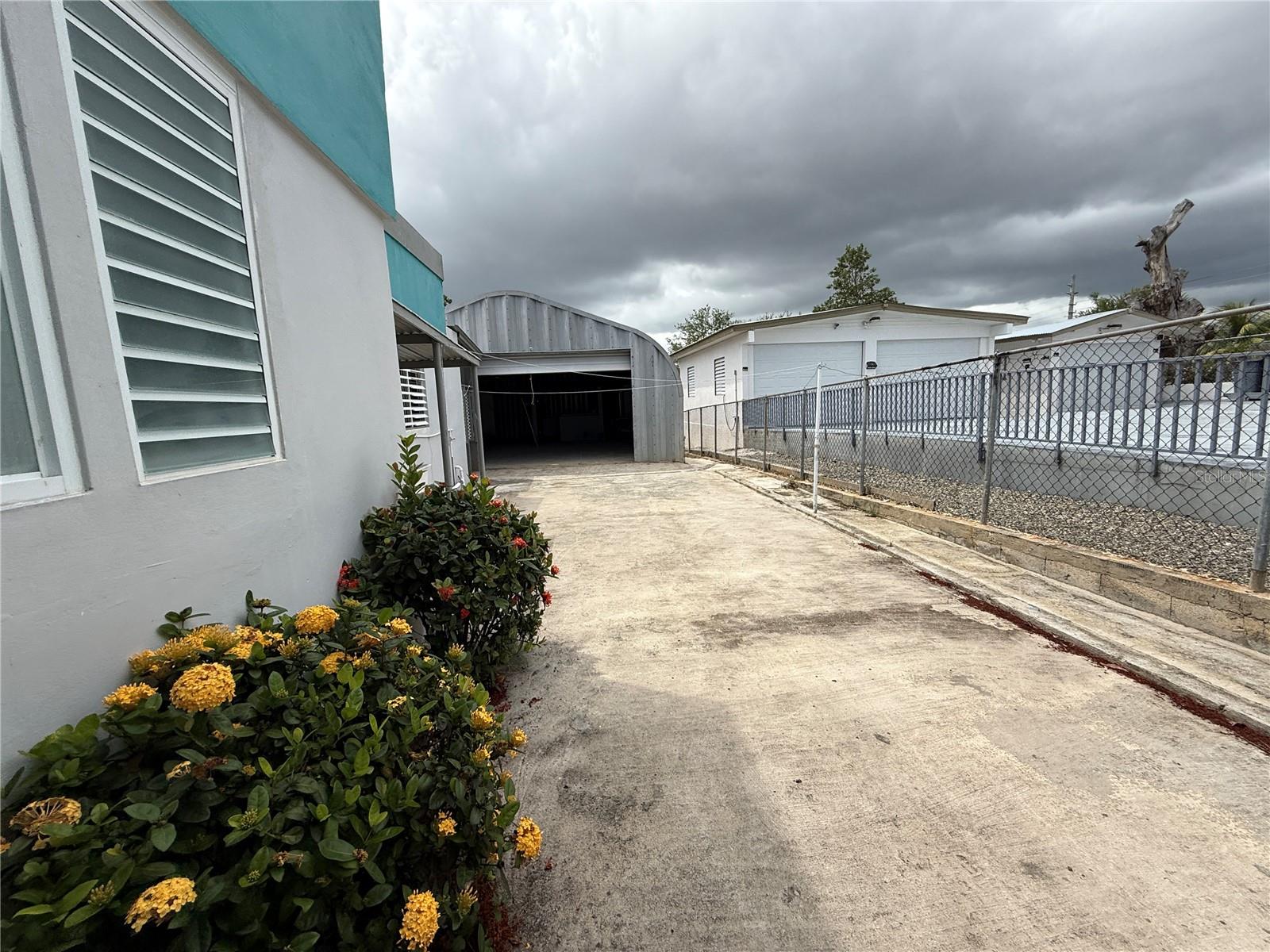 LLANOS COSTA - Residential