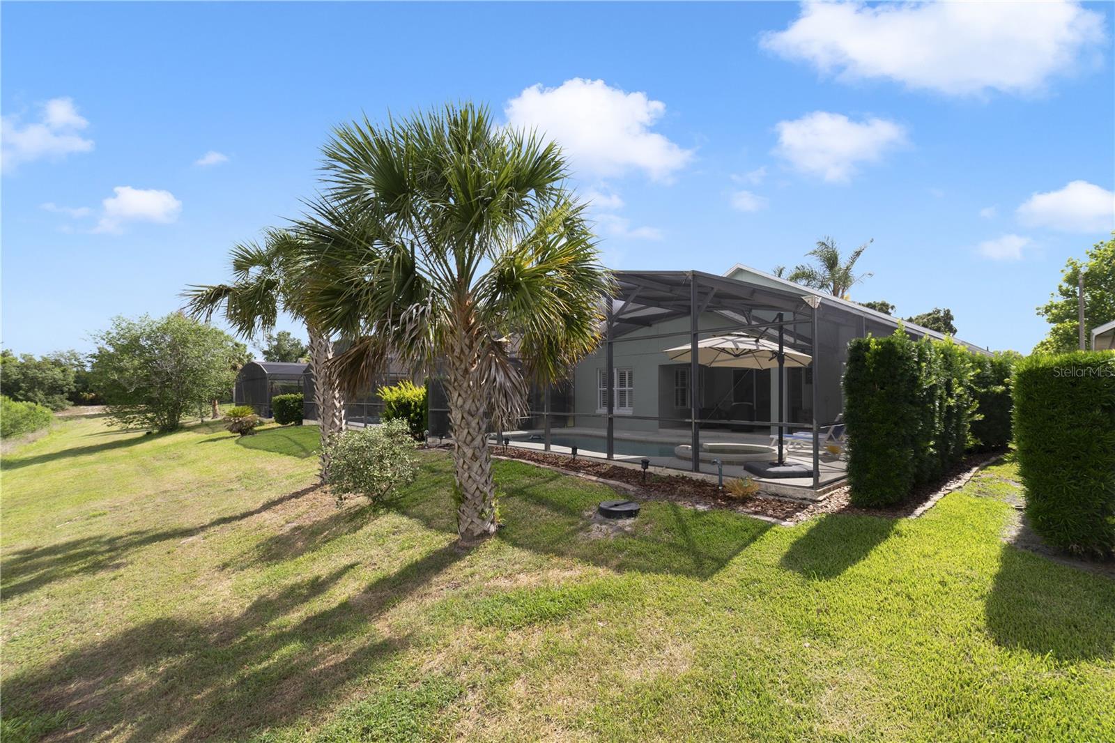 COUNTRY CLUB PARK - Residential