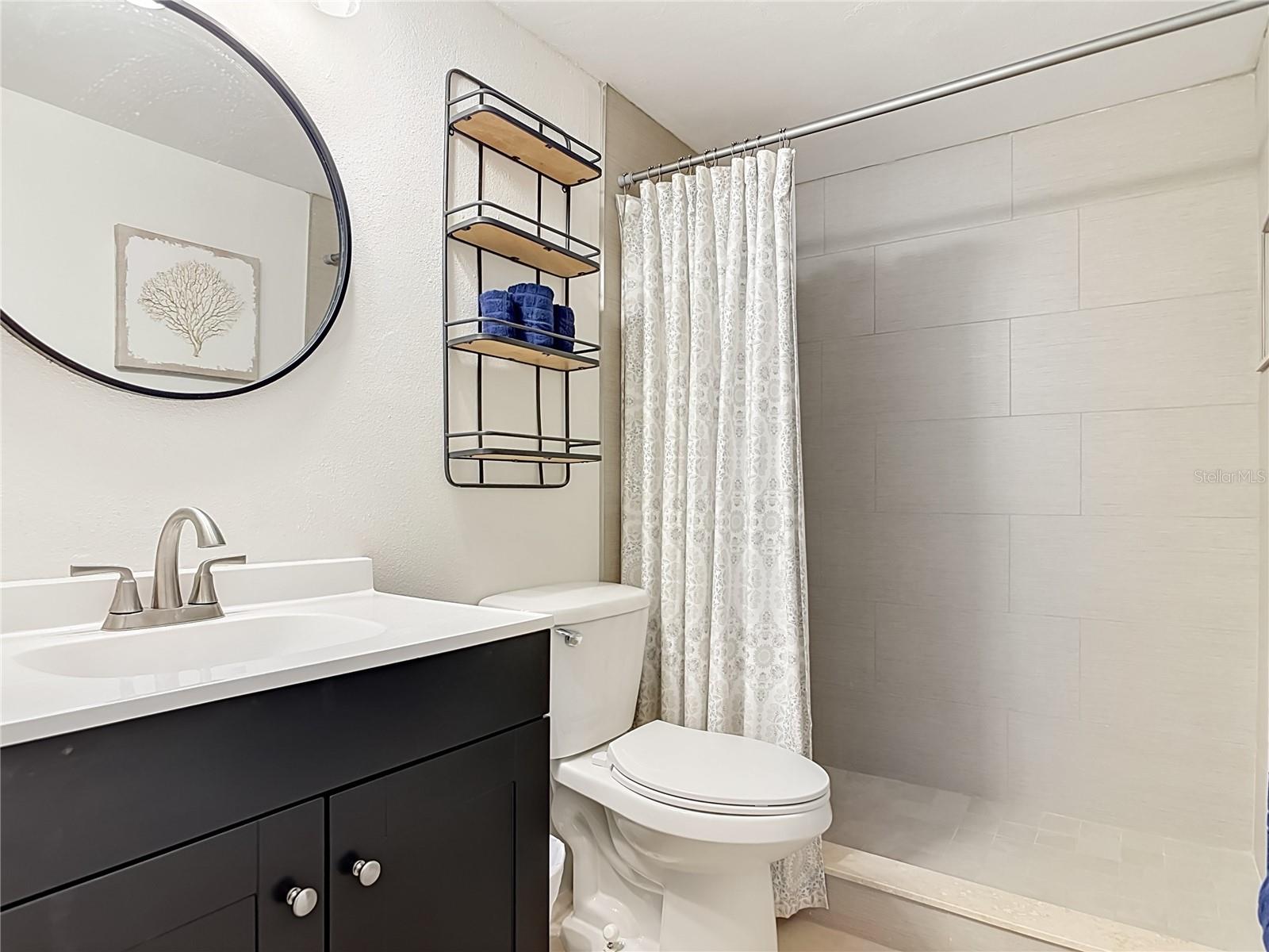 ORMOND BREAKERS - Residential