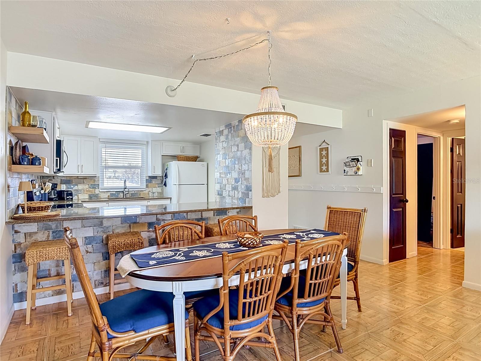 ORMOND BREAKERS - Residential