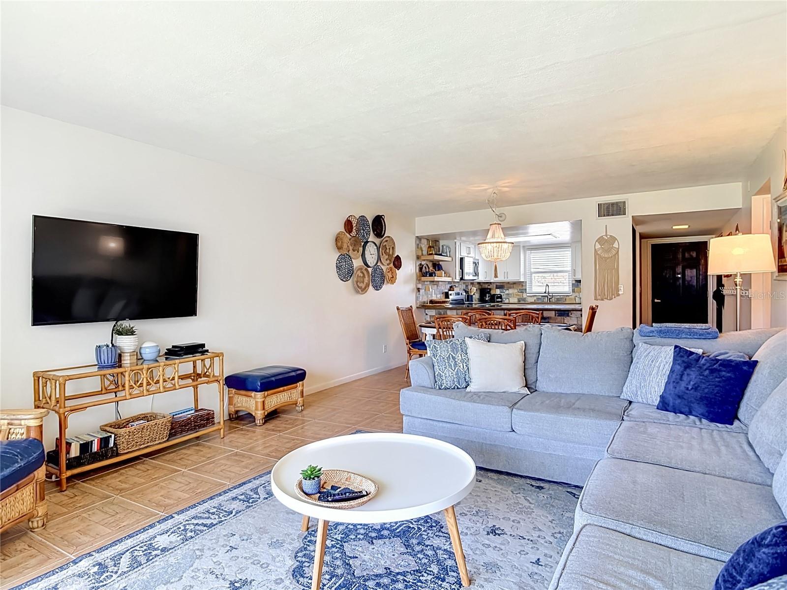 ORMOND BREAKERS - Residential