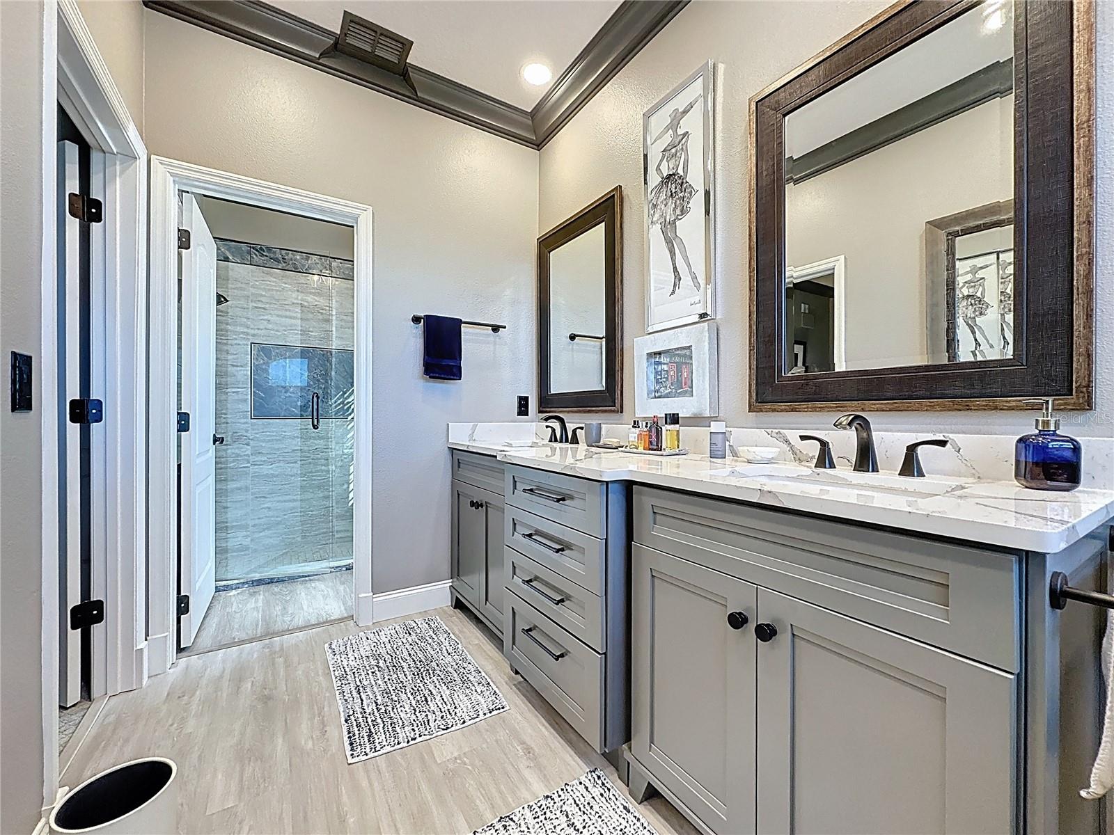 KINGS RIDGE - Residential