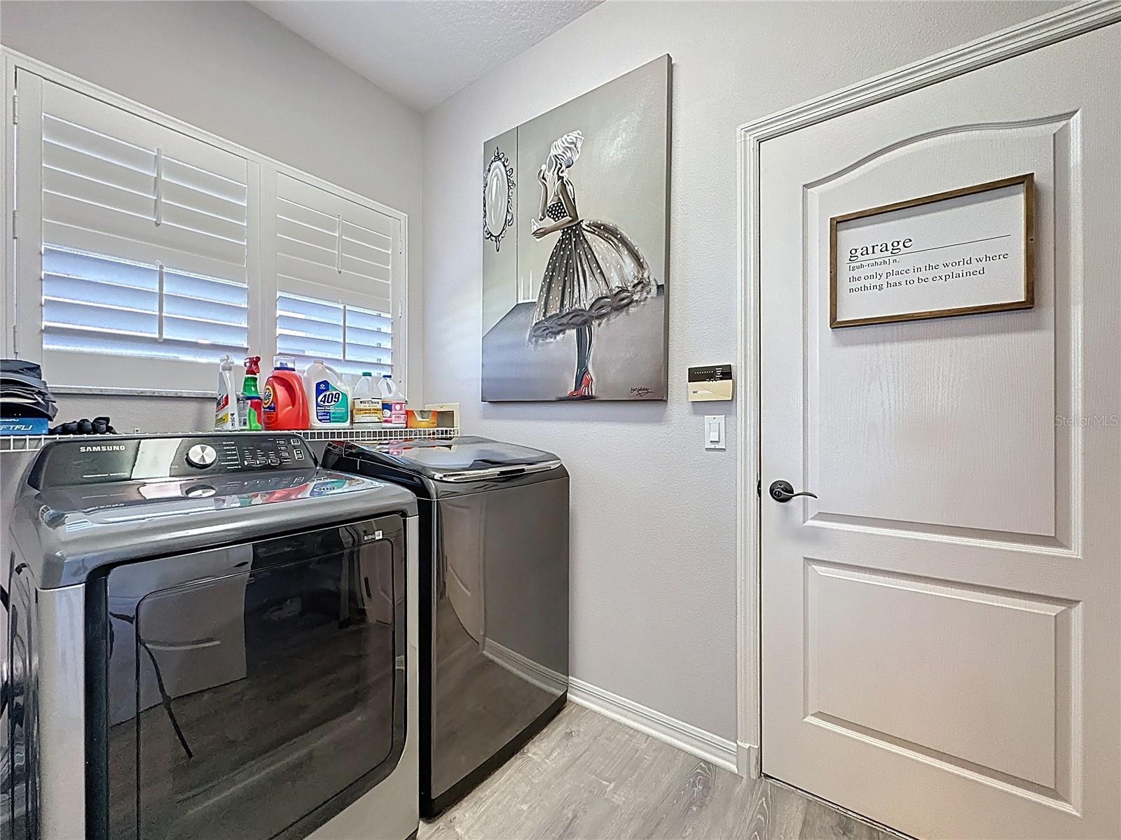 KINGS RIDGE - Residential