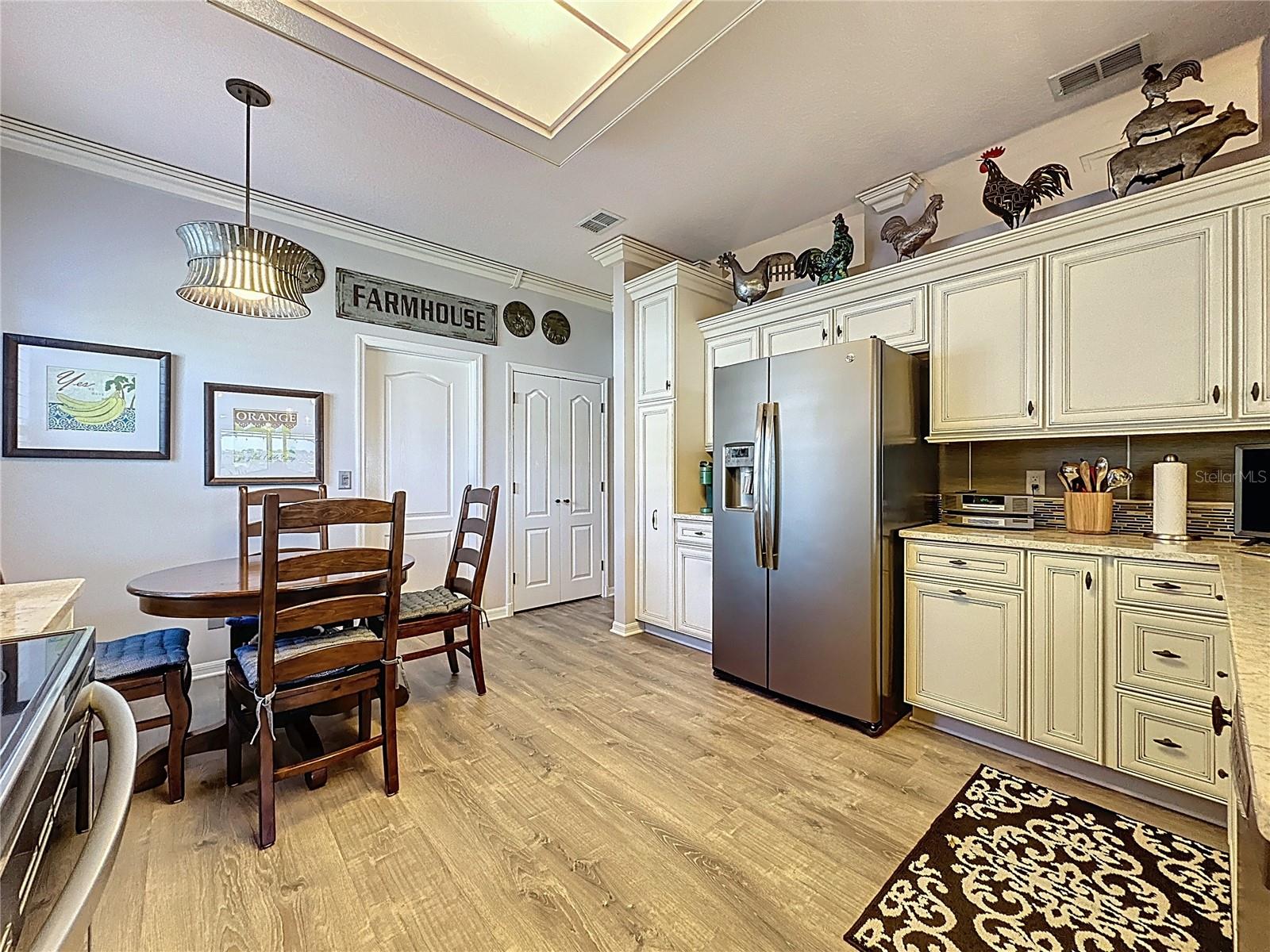 KINGS RIDGE - Residential