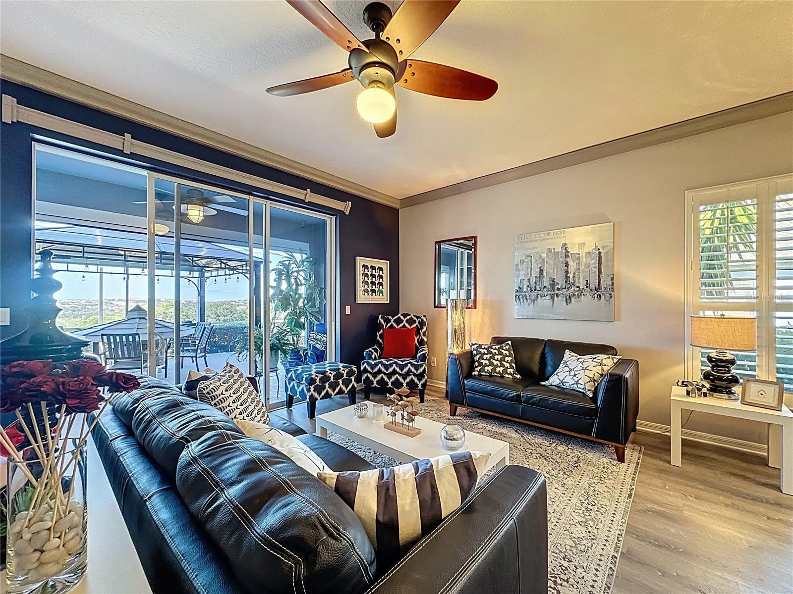 KINGS RIDGE - Residential