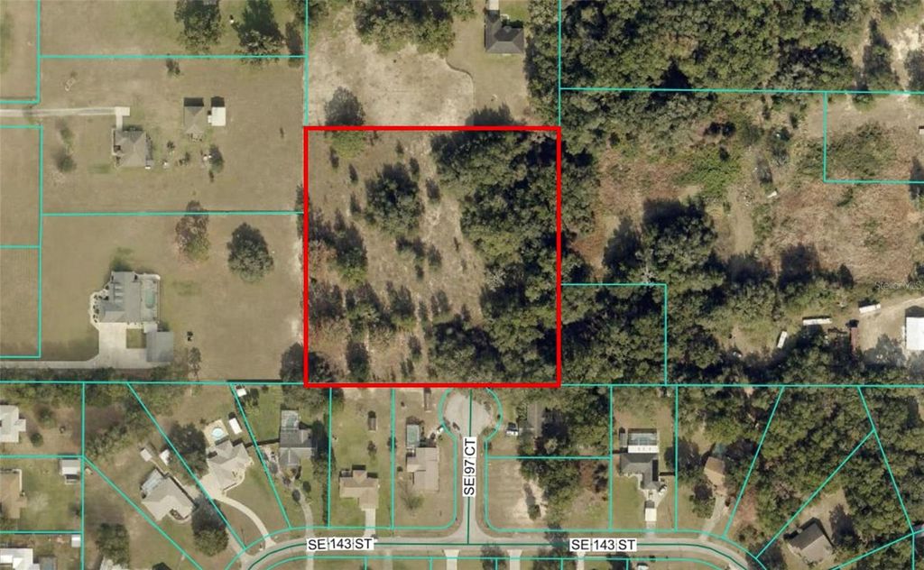 Photo of SE 97th Court, Summerfield, FL 34491 (MLS # OM714505)