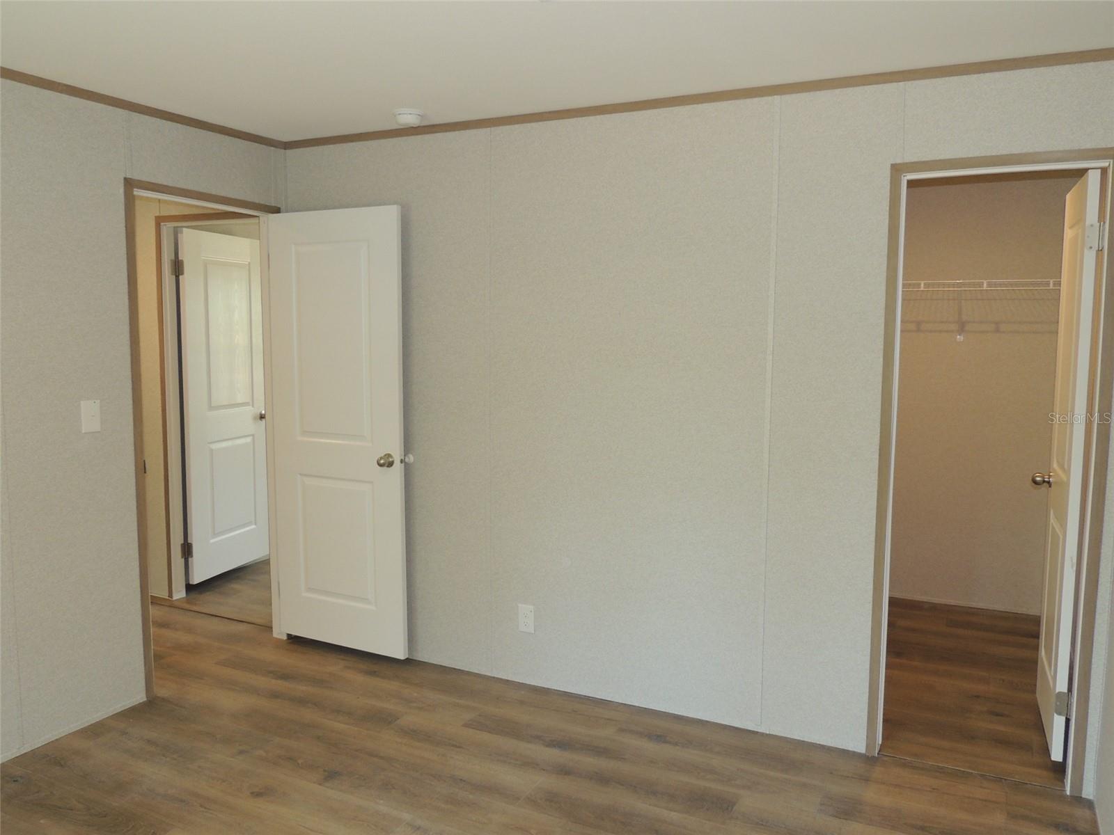 WILLISTON HIGHLANDS UN 5 - Residential