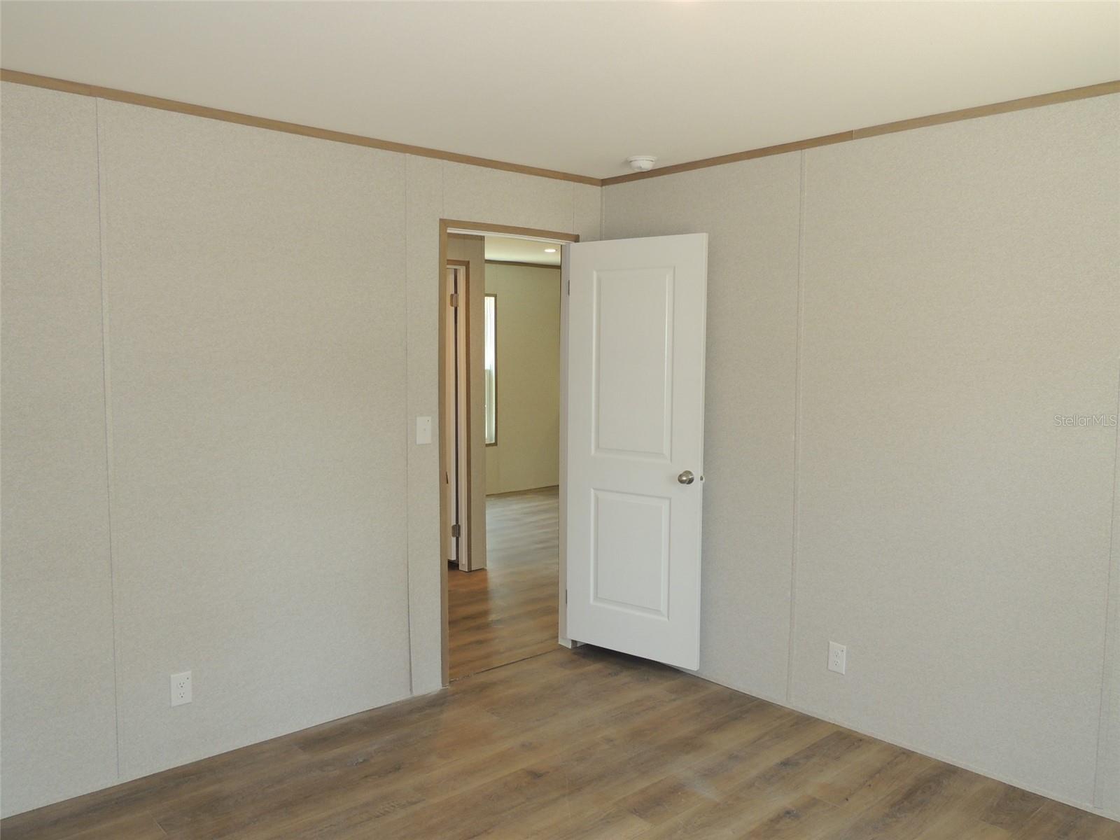 WILLISTON HIGHLANDS UN 5 - Residential