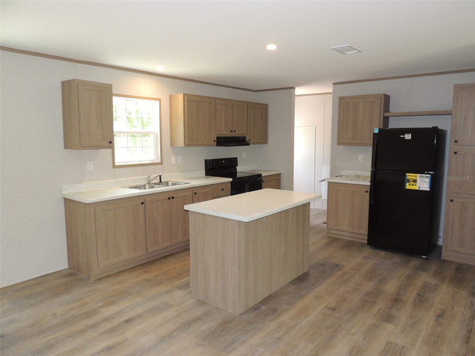WILLISTON HIGHLANDS UN 5 - Residential