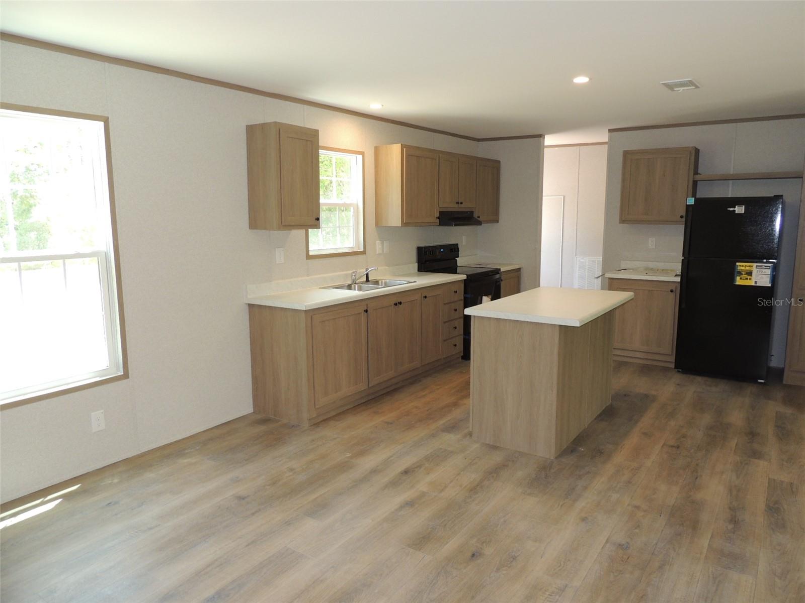 WILLISTON HIGHLANDS UN 5 - Residential