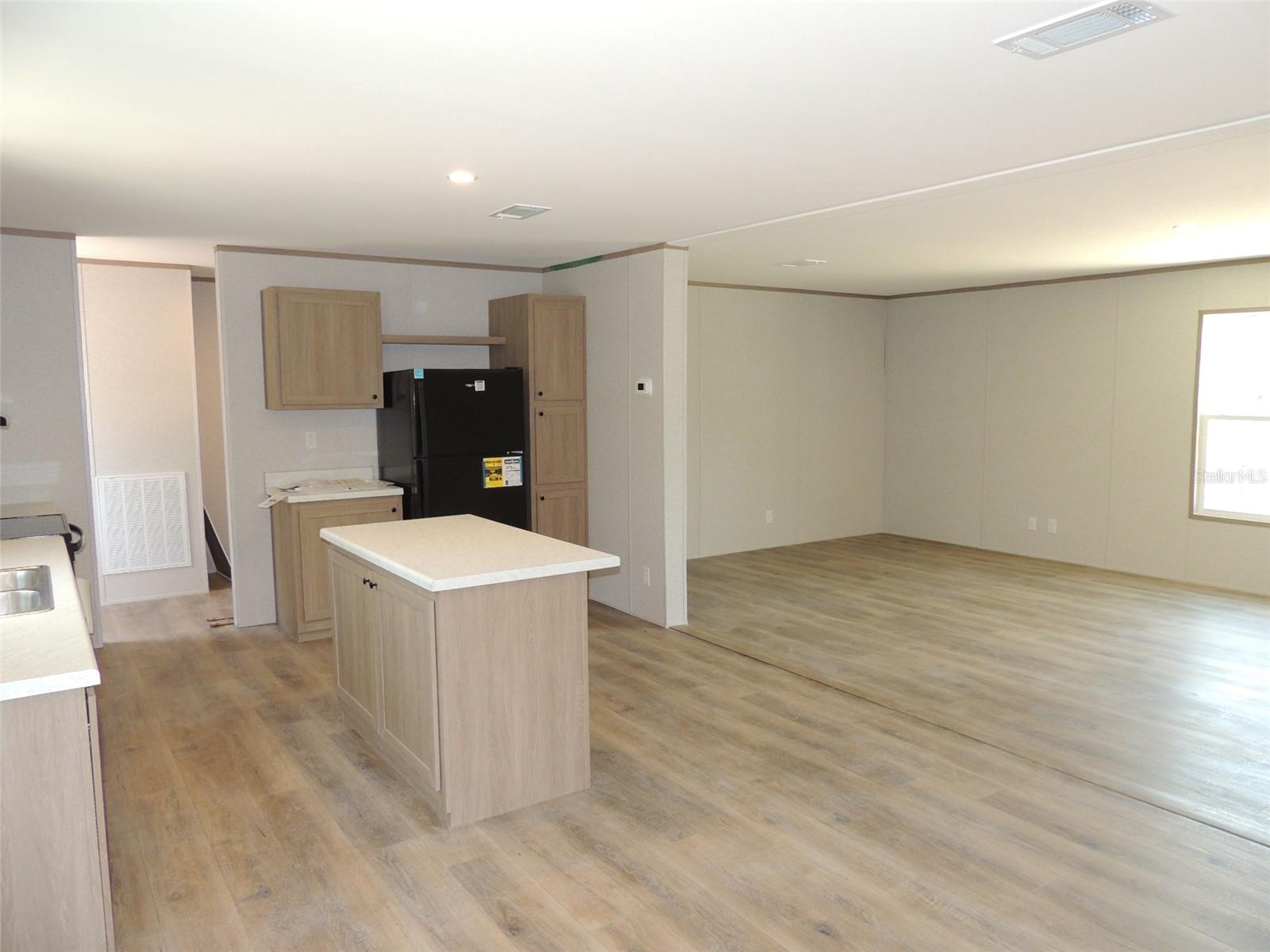 WILLISTON HIGHLANDS UN 5 - Residential