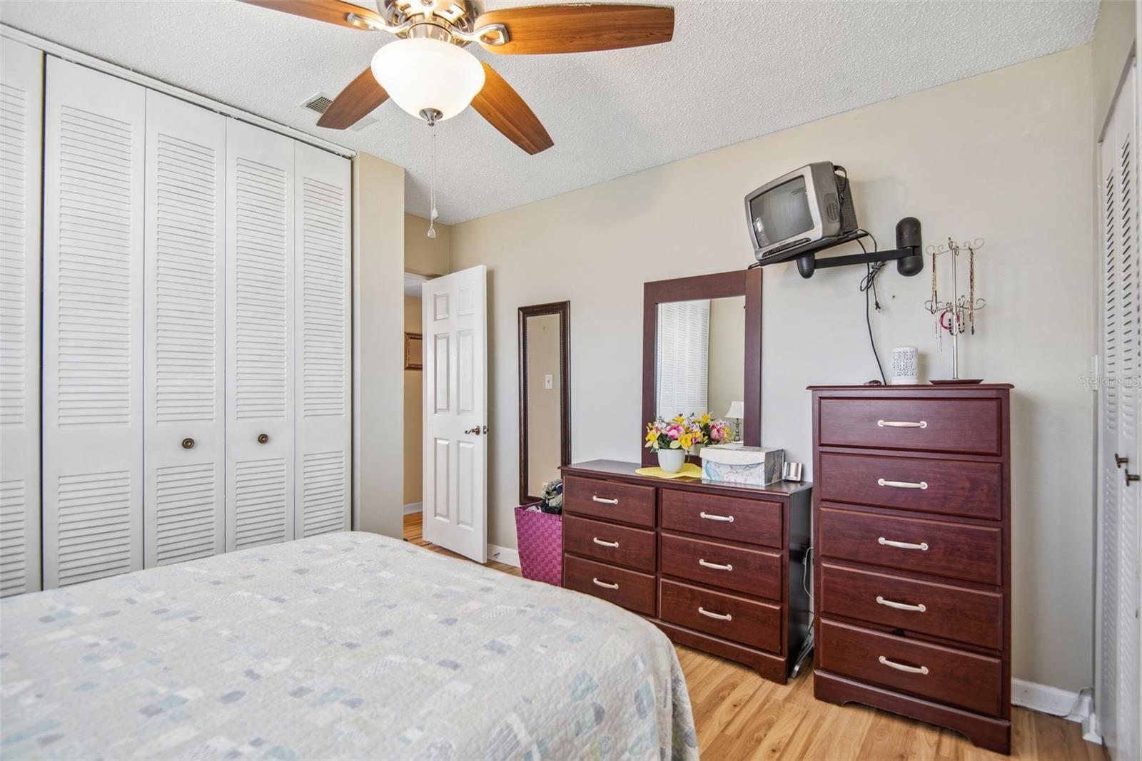 BOULEVARD CLUB THE CONDO - Residential Lease