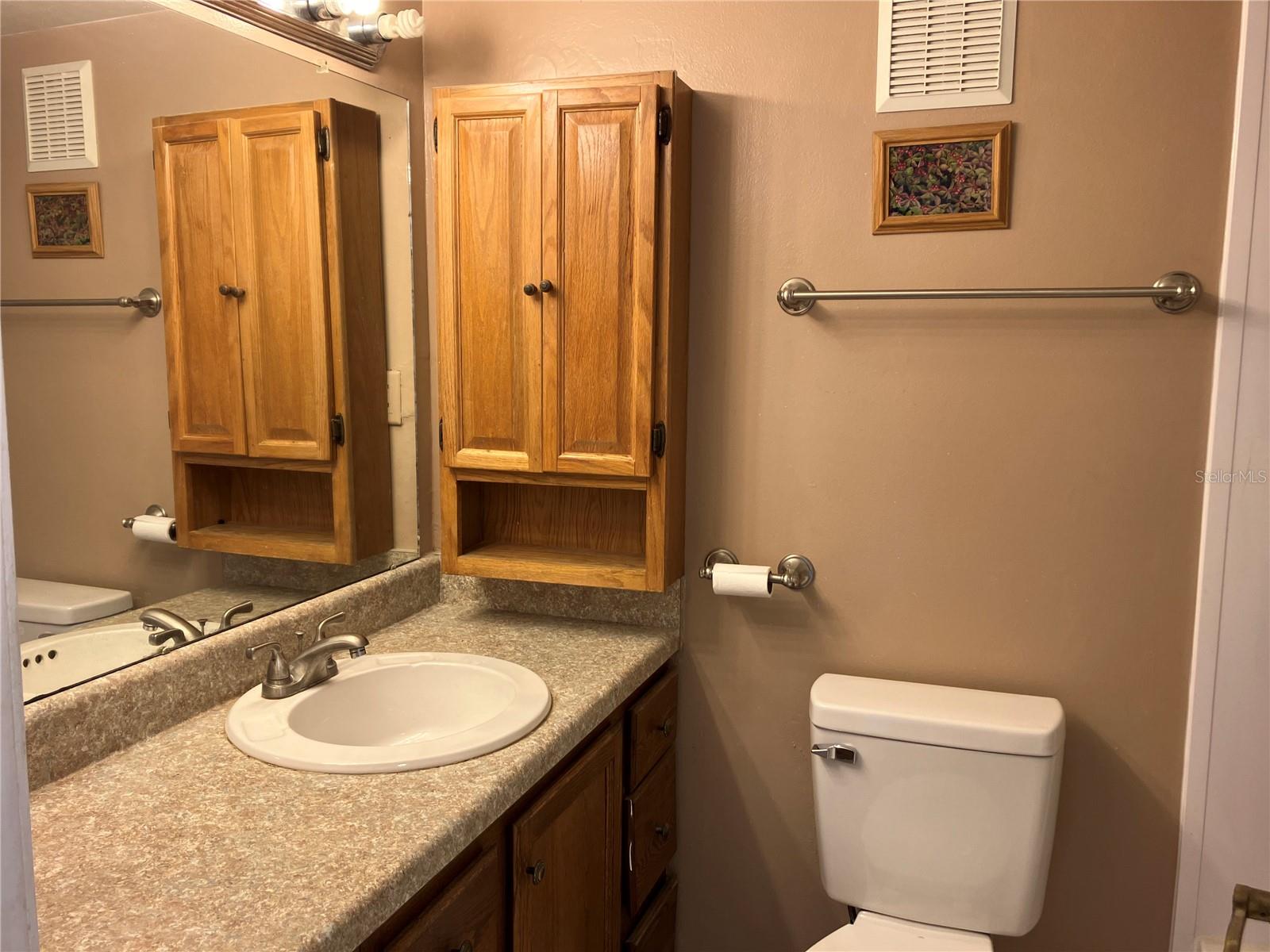 BOULEVARD CLUB THE CONDO - Residential Lease