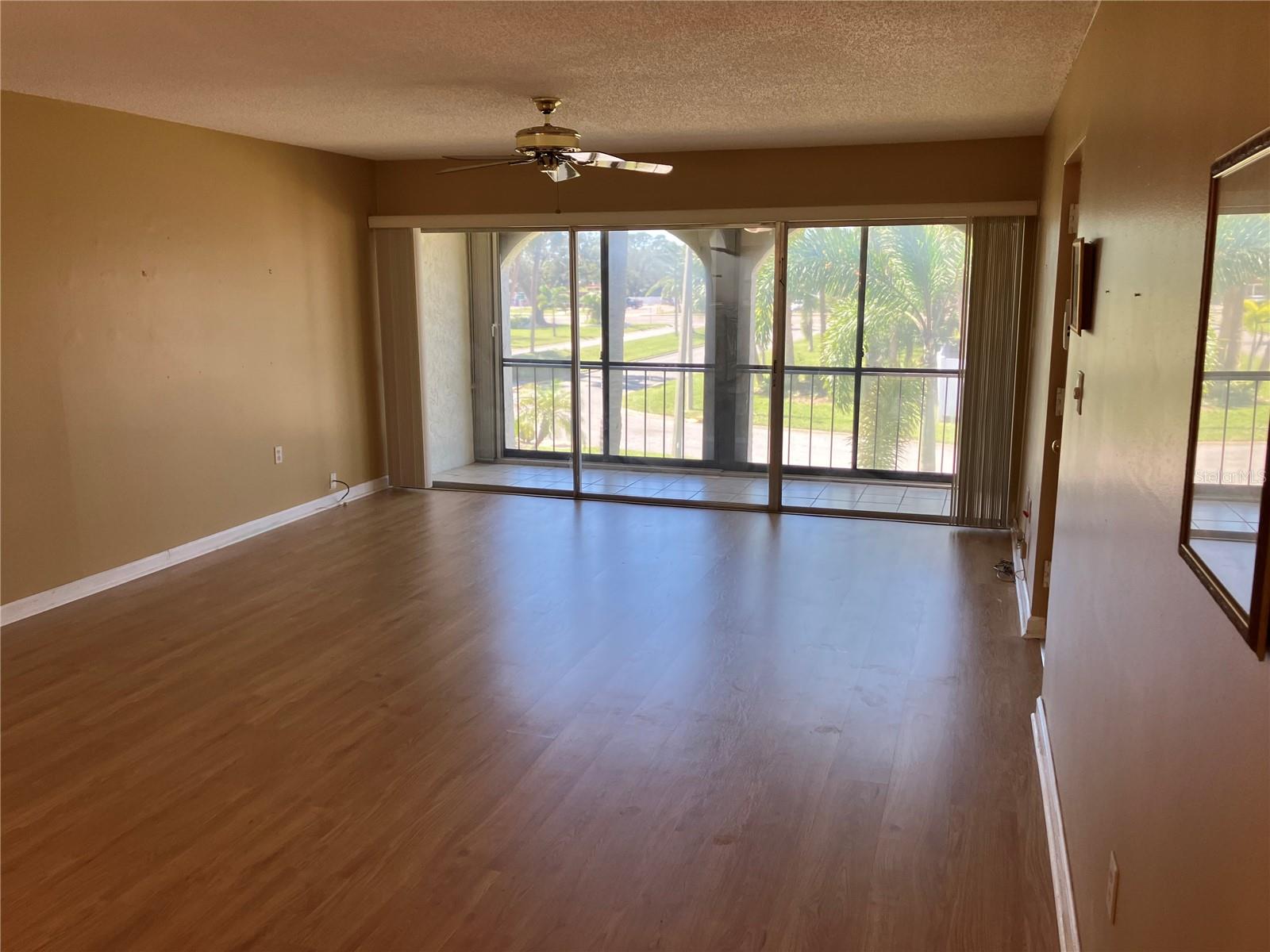 BOULEVARD CLUB THE CONDO - Residential Lease