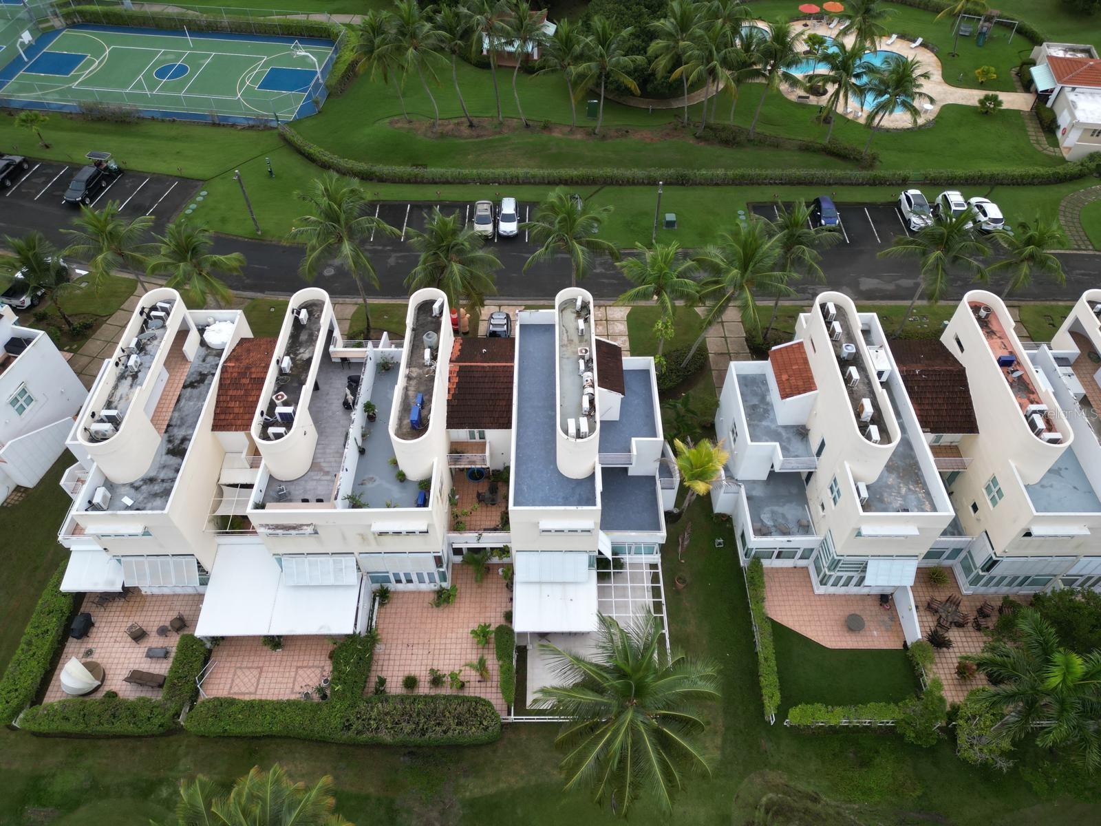 VILLAS DE GOLF OESTE - Residential