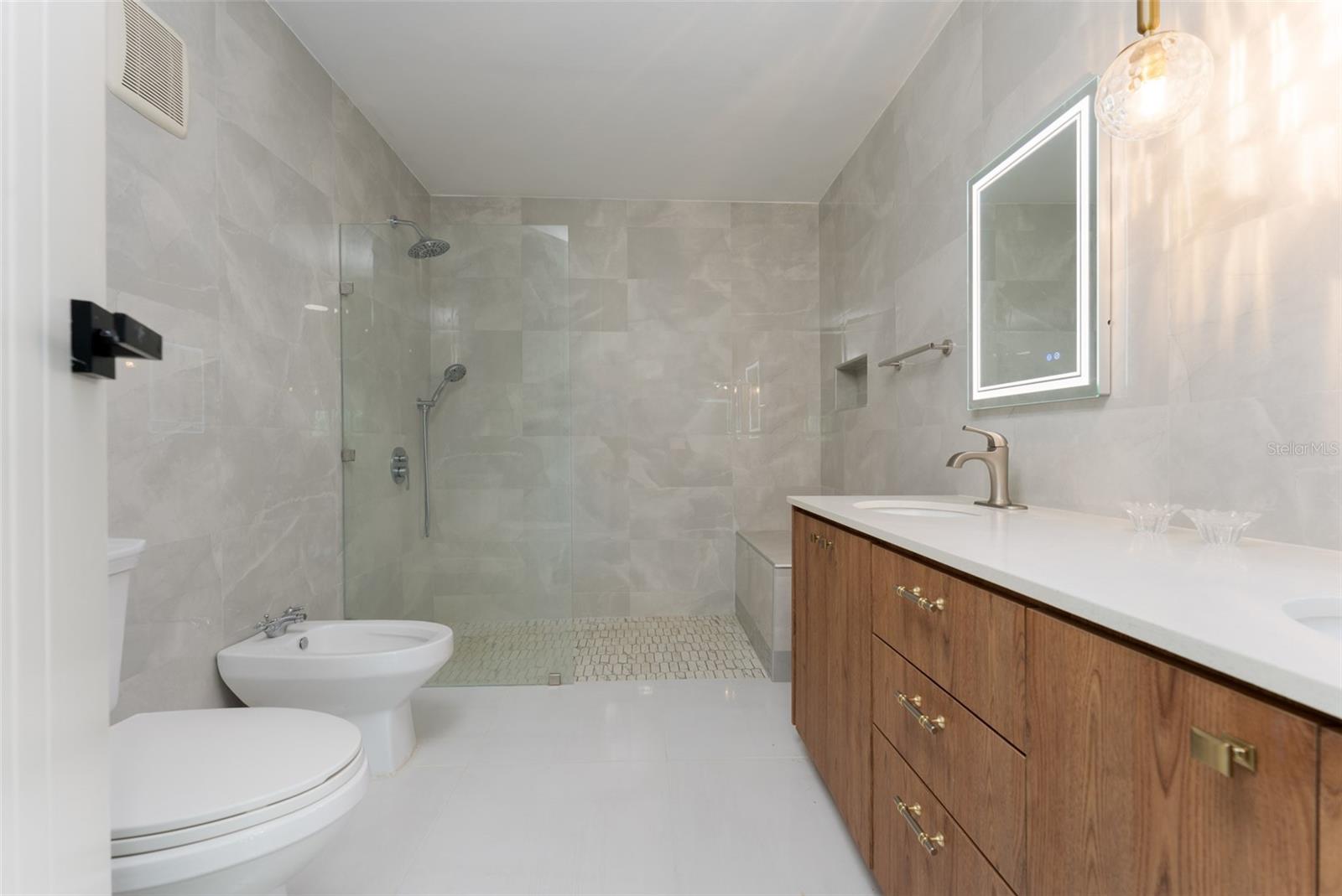 VILLAS DE GOLF OESTE - Residential