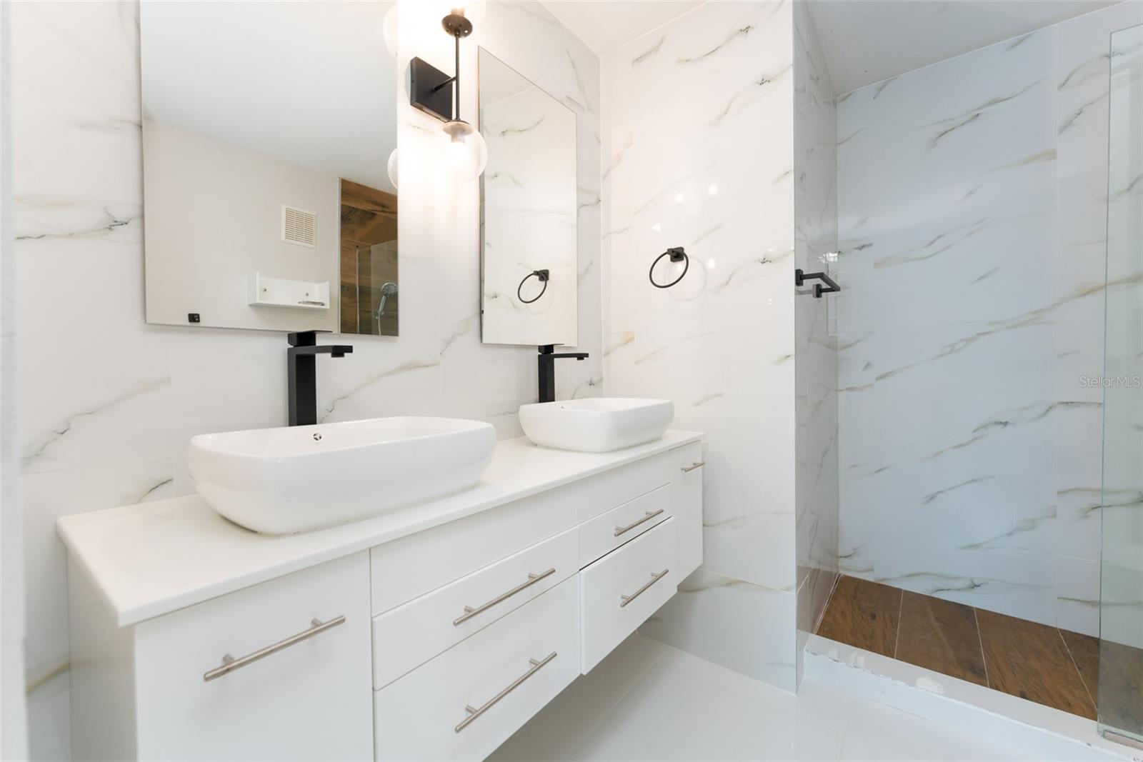 VILLAS DE GOLF OESTE - Residential