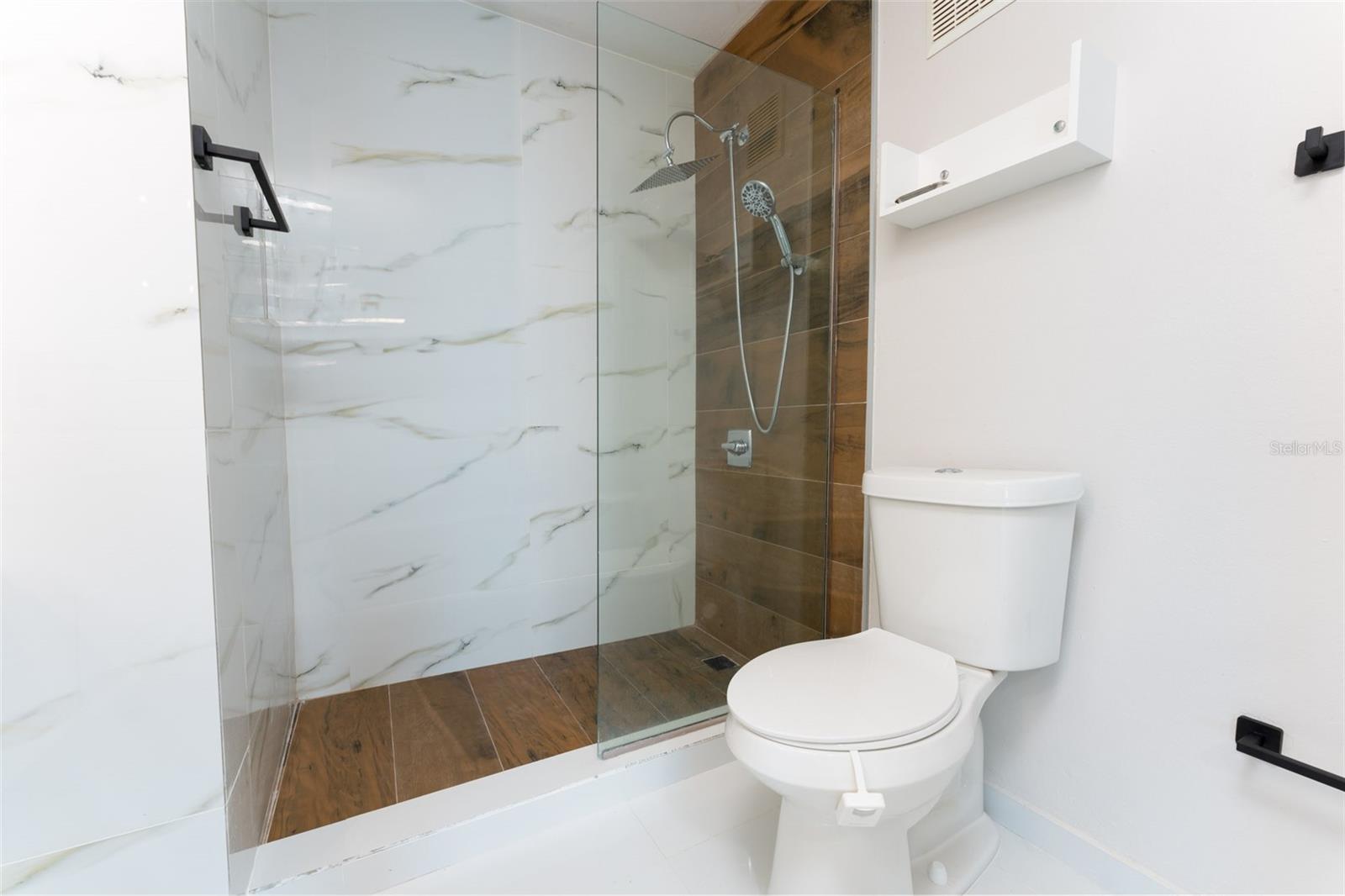 VILLAS DE GOLF OESTE - Residential