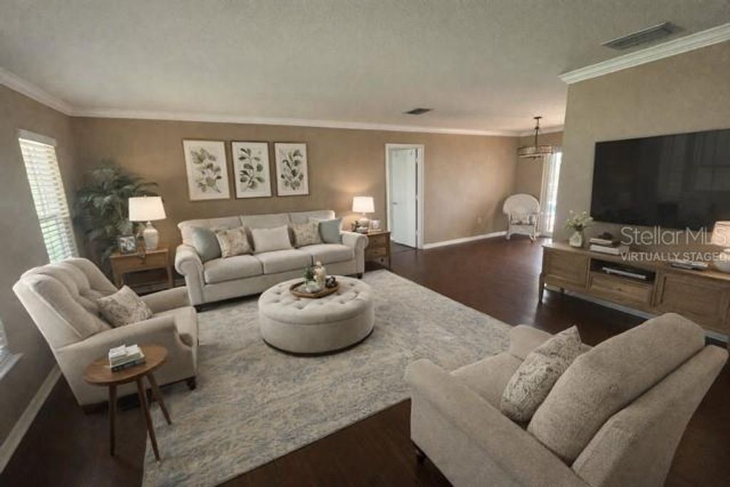 Photo of 9 Dover Drive, Englewood, FL 34223 (MLS # A4677652)