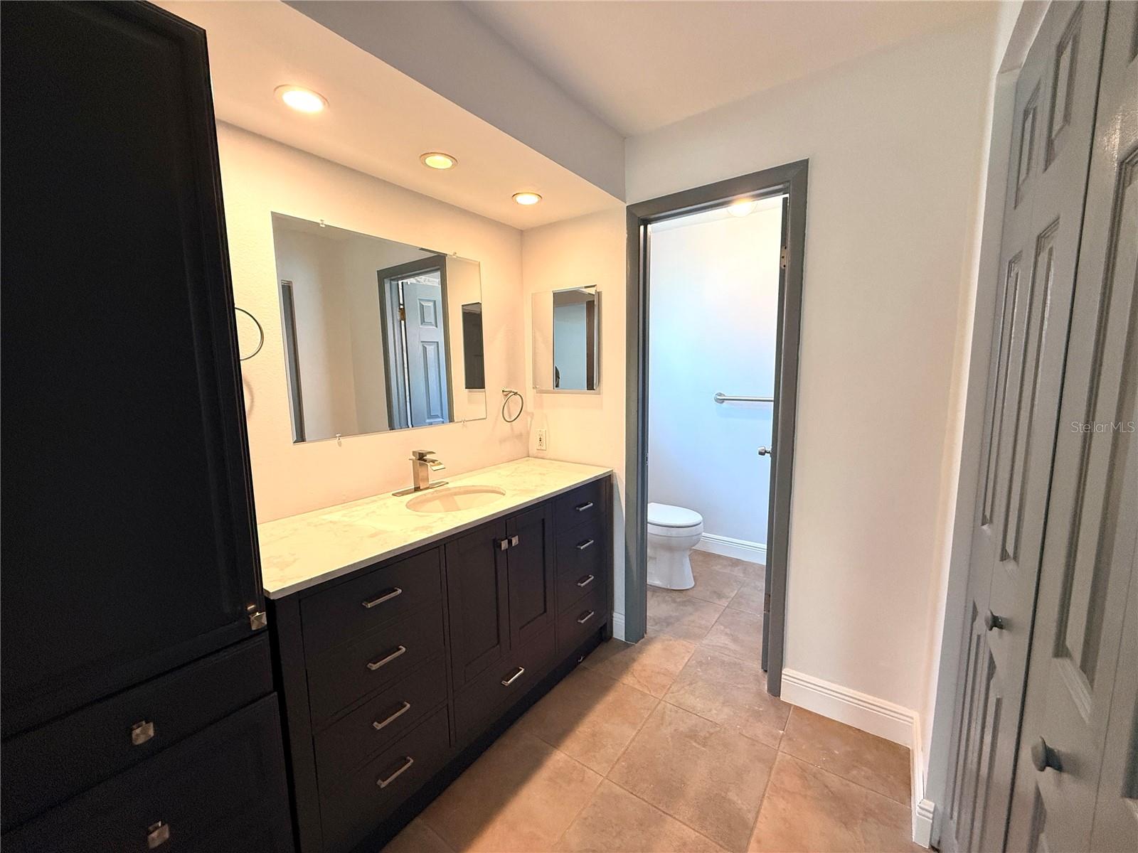 SOMERSET LAKES UNIT ONE - Residential