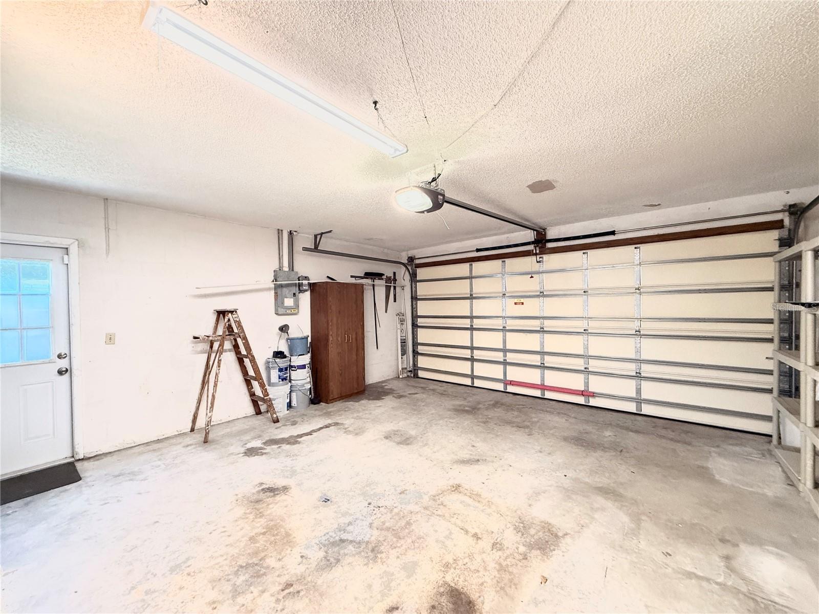 SOMERSET LAKES UNIT ONE - Residential