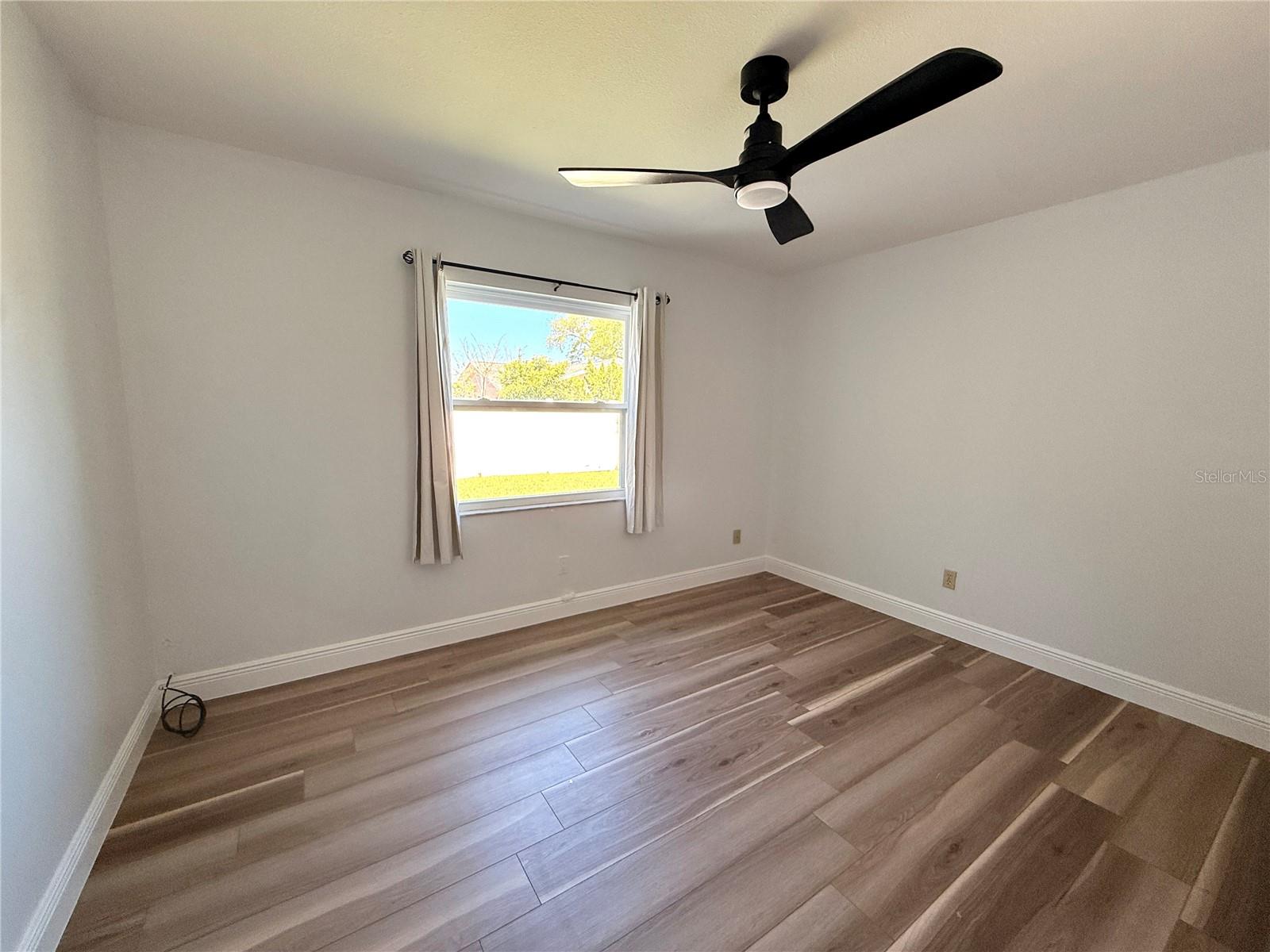 SOMERSET LAKES UNIT ONE - Residential