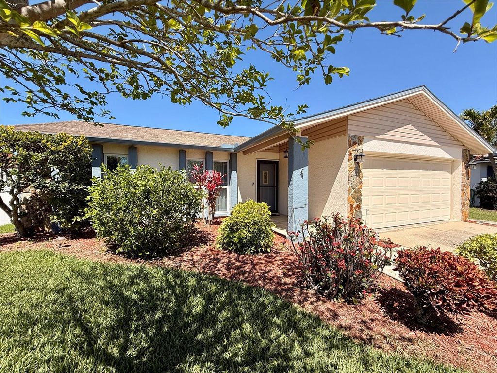 Photo of 8335 Somerset Drive, Largo, FL 33773 (MLS # TB8488771)