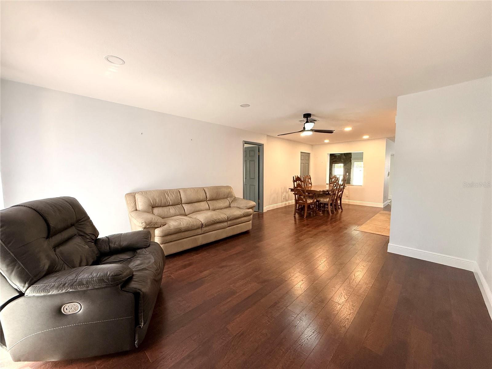 SOMERSET LAKES UNIT ONE - Residential