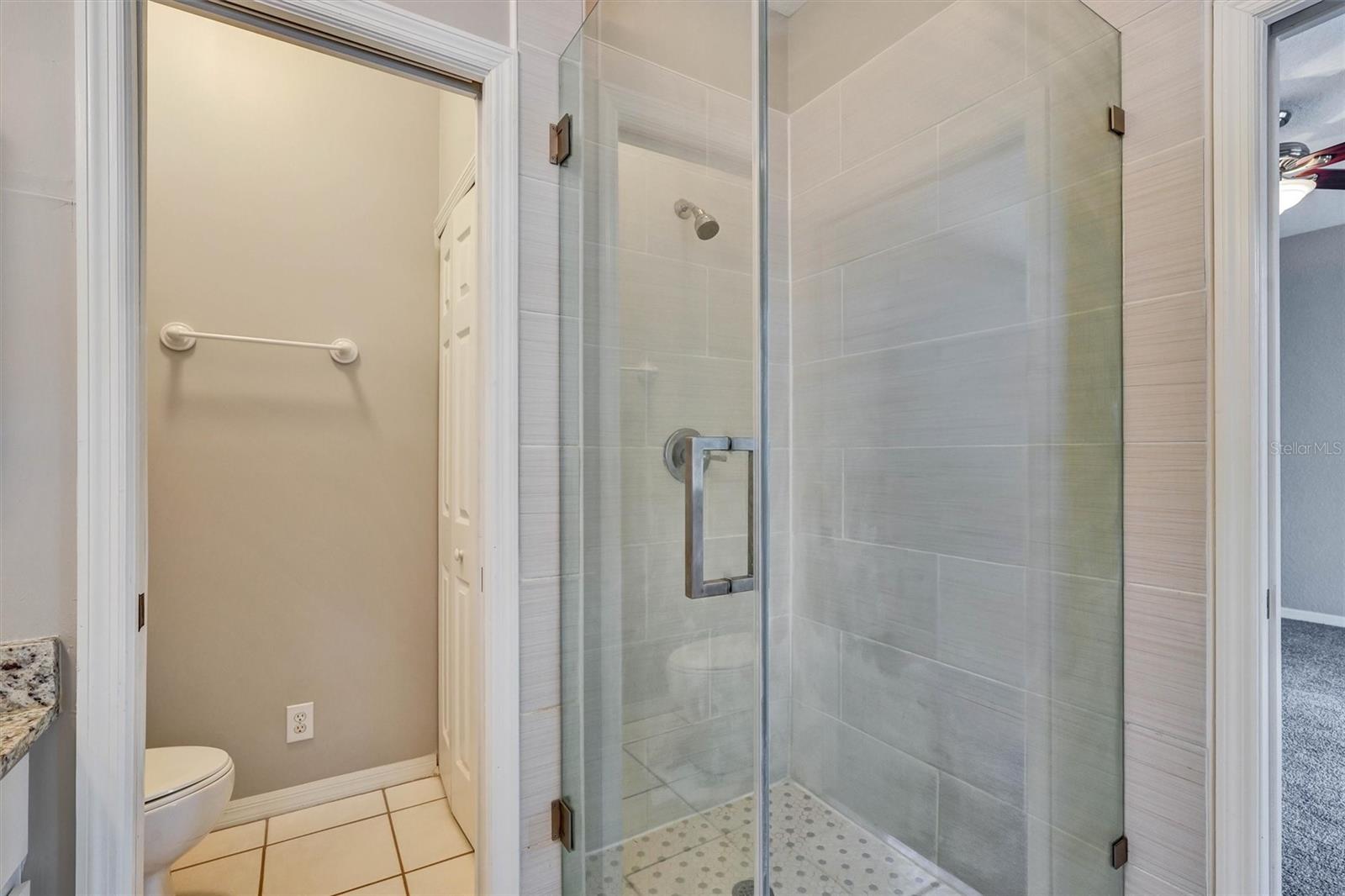 SOMERSET LAKES - Residential