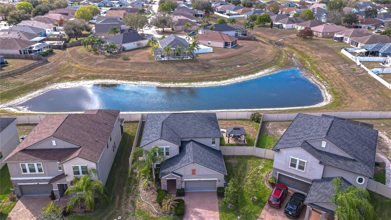 OAKWOOD PRESERVE - Residential