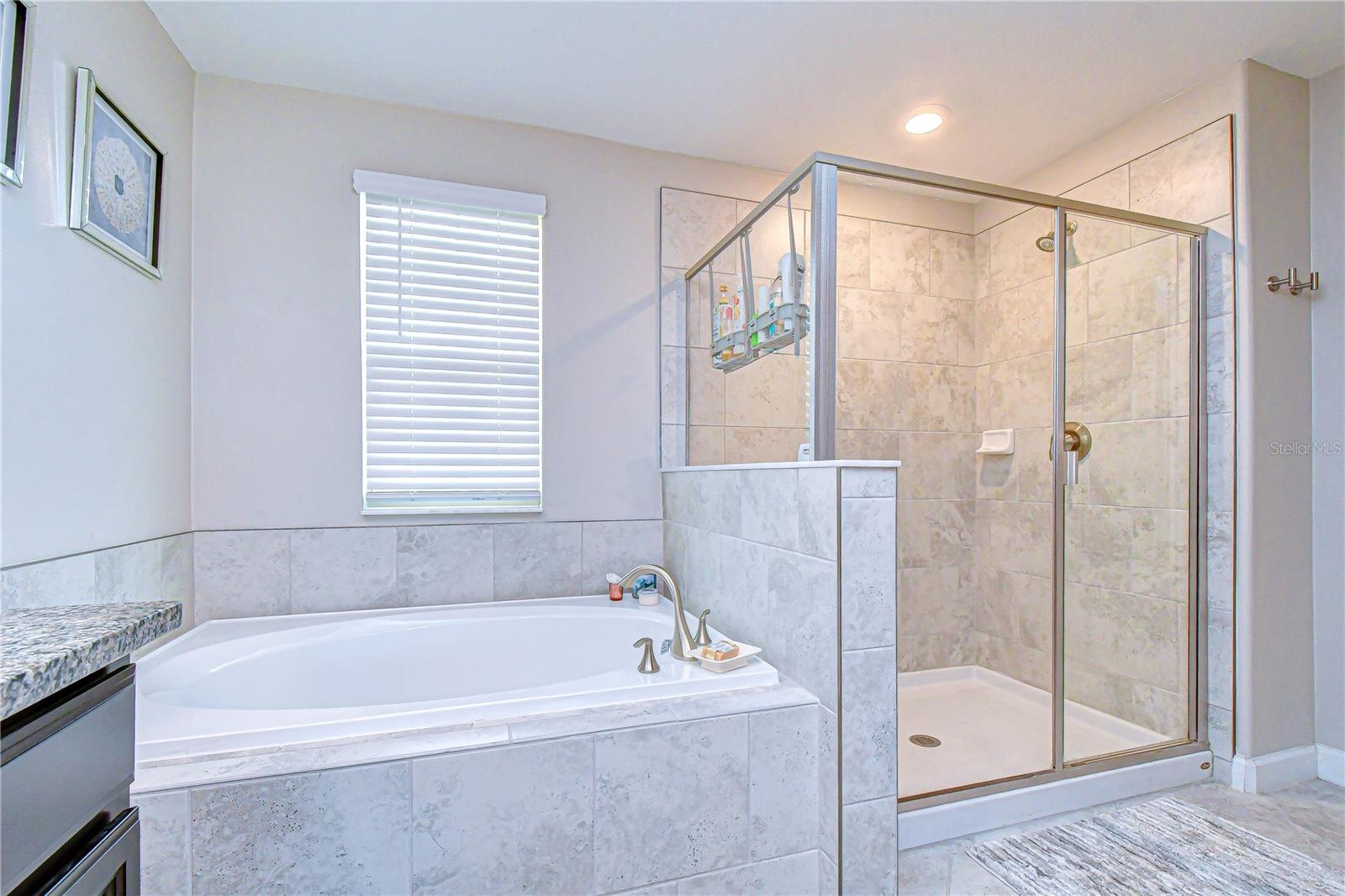 OAKWOOD PRESERVE - Residential