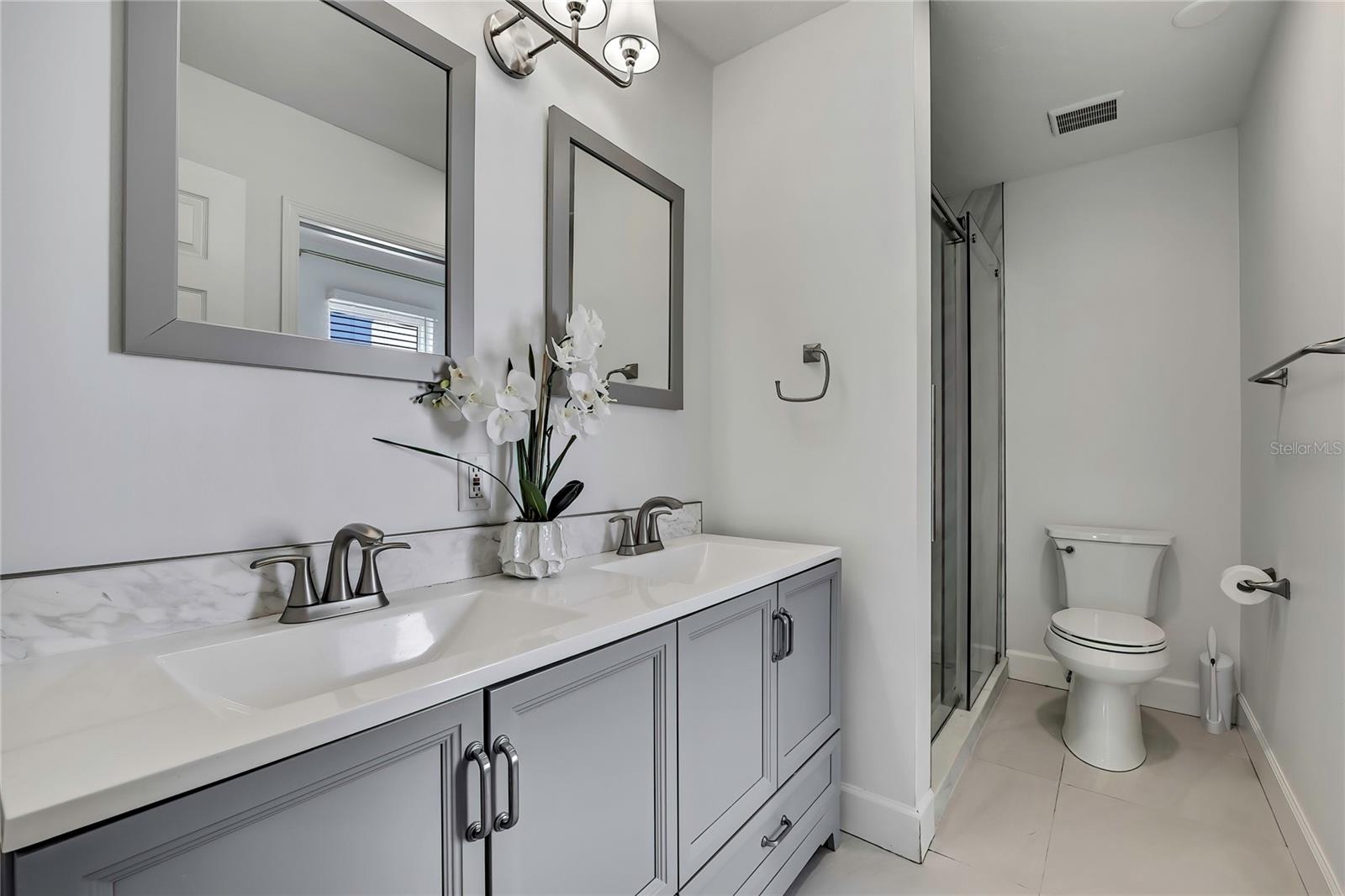 SPINNAKER COVE PH I SEC - Residential