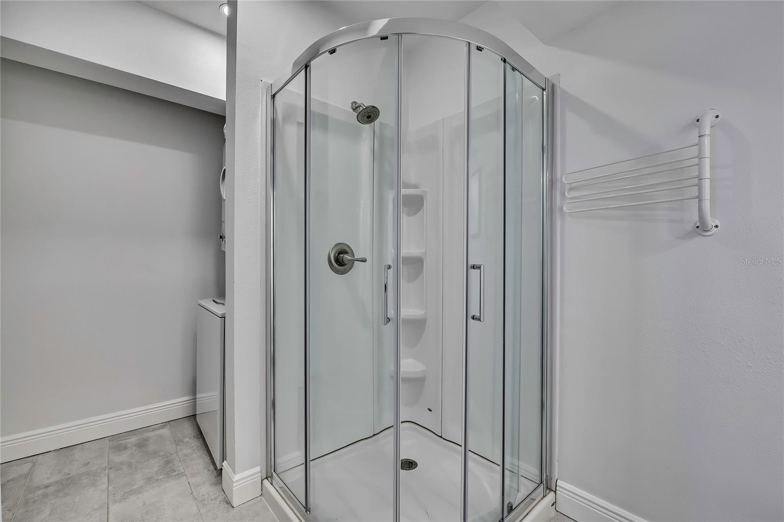 SPINNAKER COVE PH I SEC - Residential