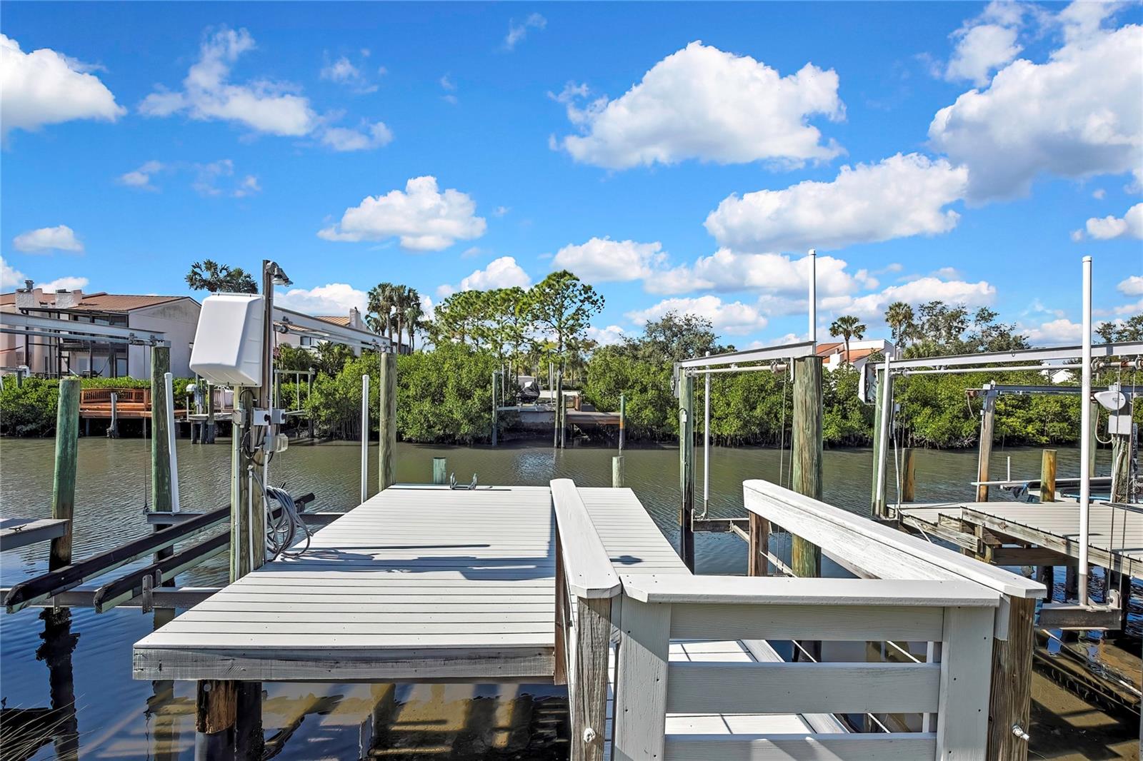 SPINNAKER COVE PH I SEC - Residential