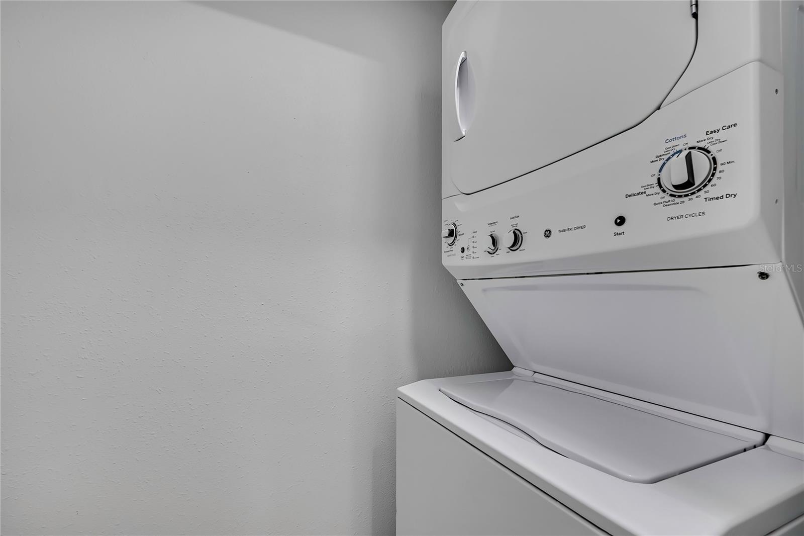 SPINNAKER COVE PH I SEC - Residential