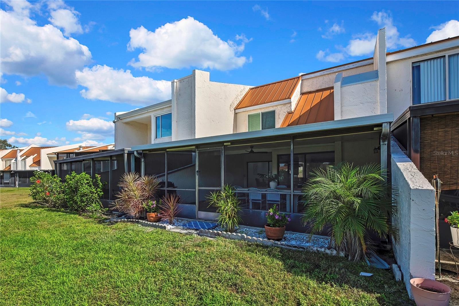 SPINNAKER COVE PH I SEC - Residential